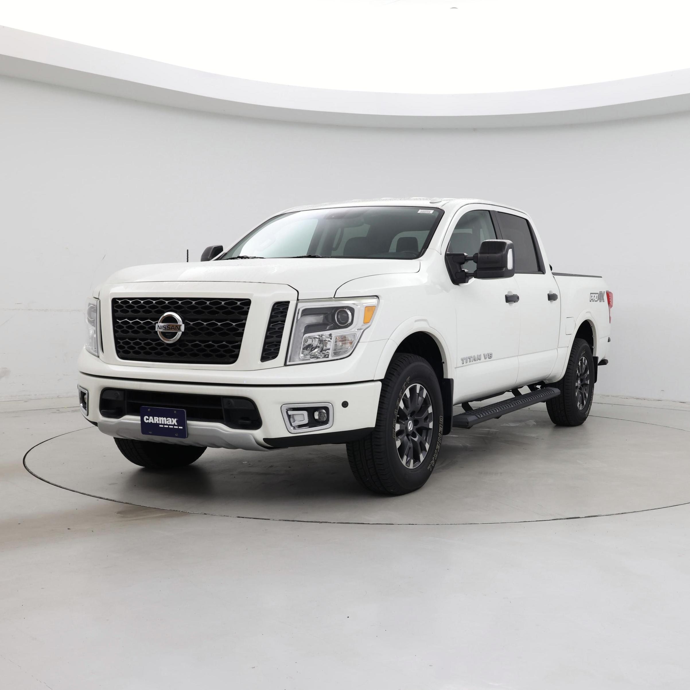 Thumbnail: 2018 Nissan Titan - 4