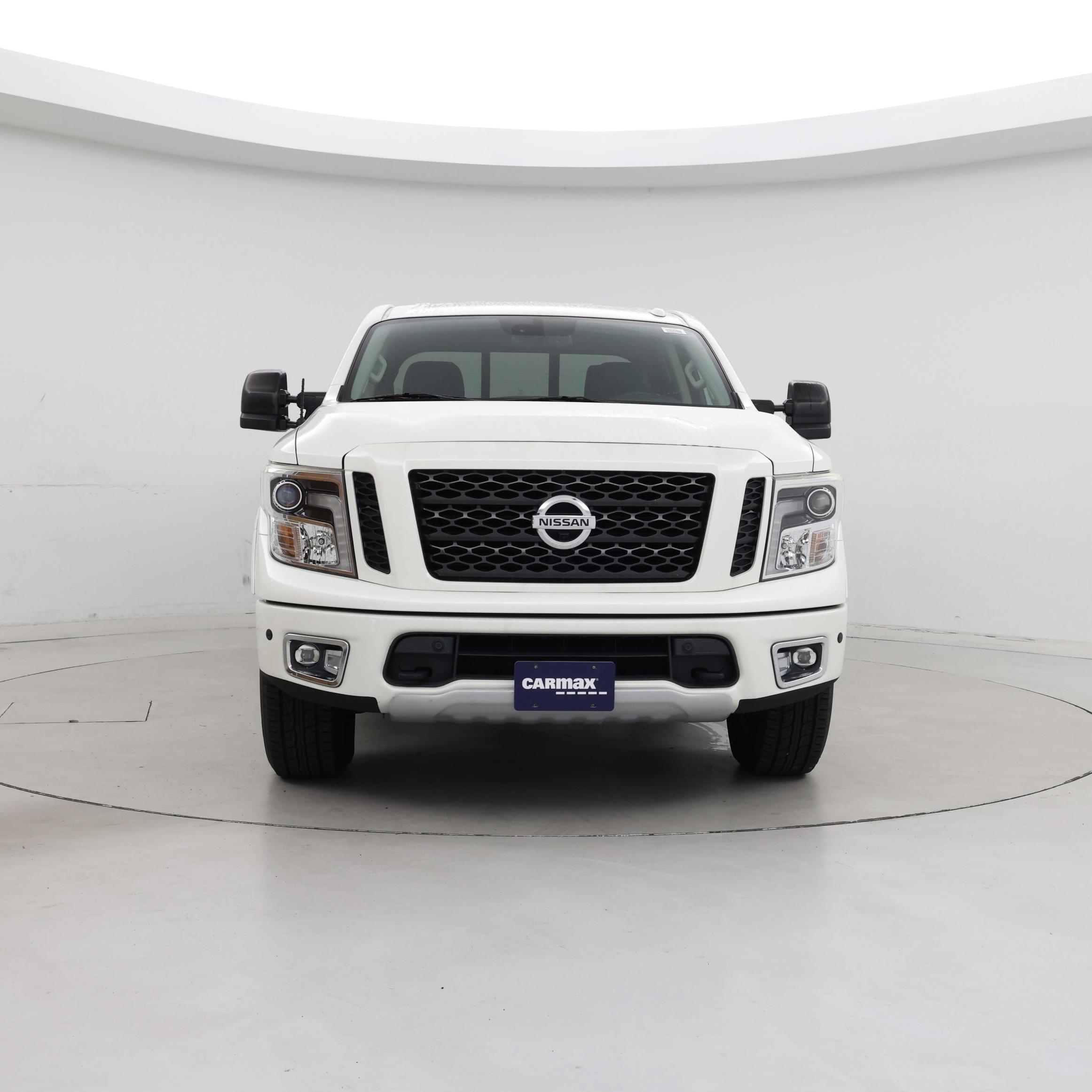 Thumbnail: 2018 Nissan Titan - 5