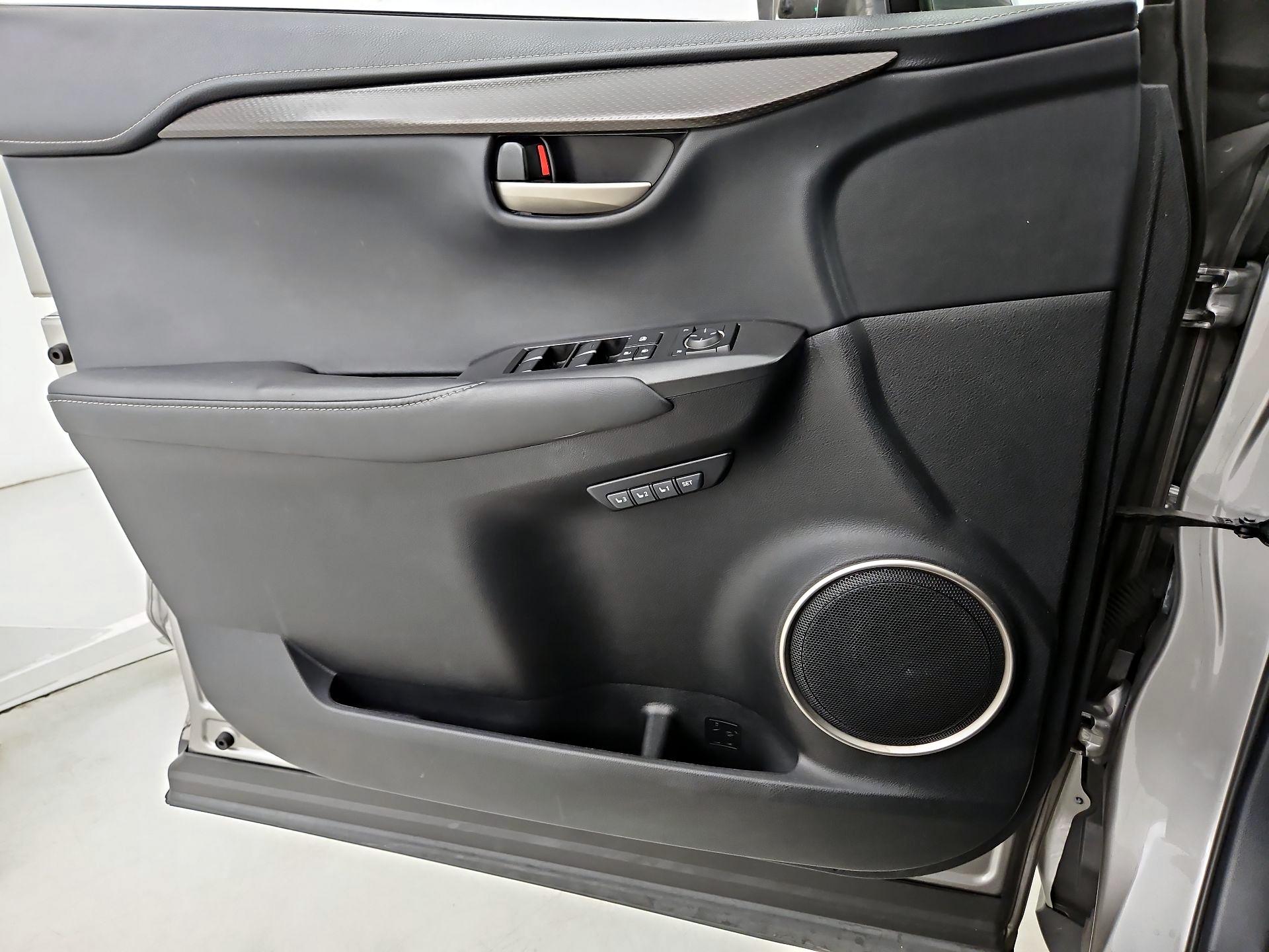 Thumbnail: 2016 Lexus NX - 12
