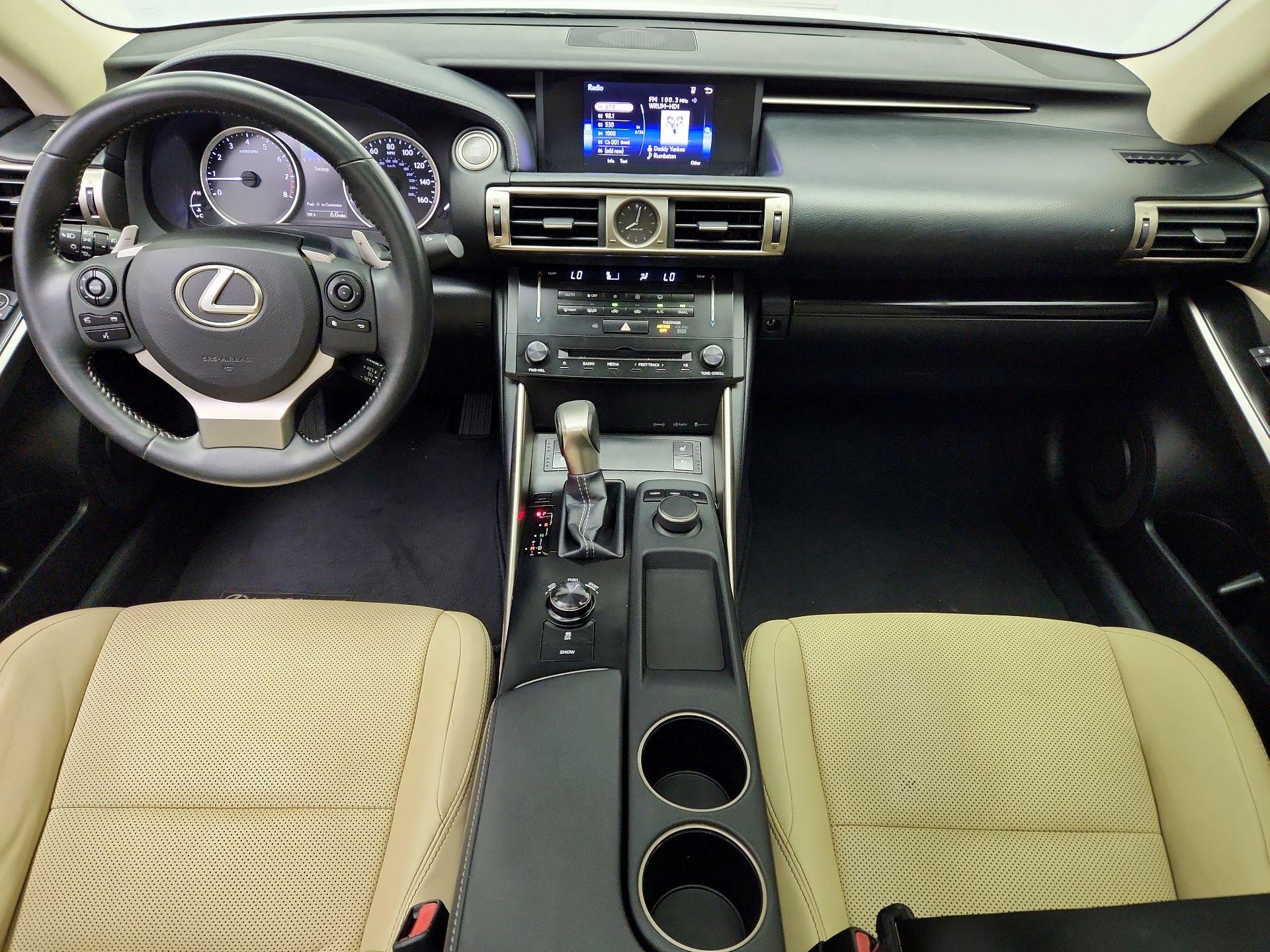 Thumbnail: 2014 Lexus IS - 9