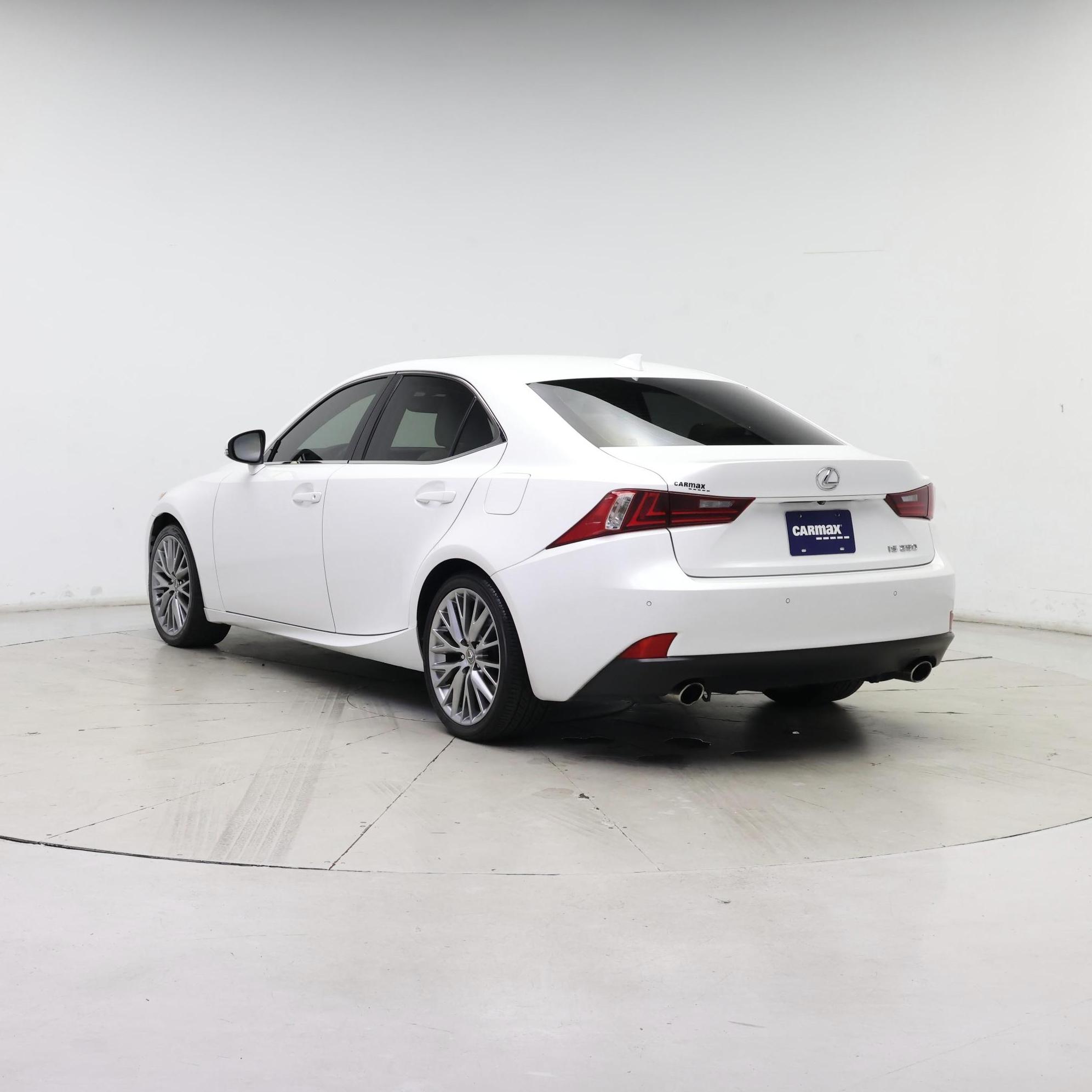 Thumbnail: 2014 Lexus IS - 2