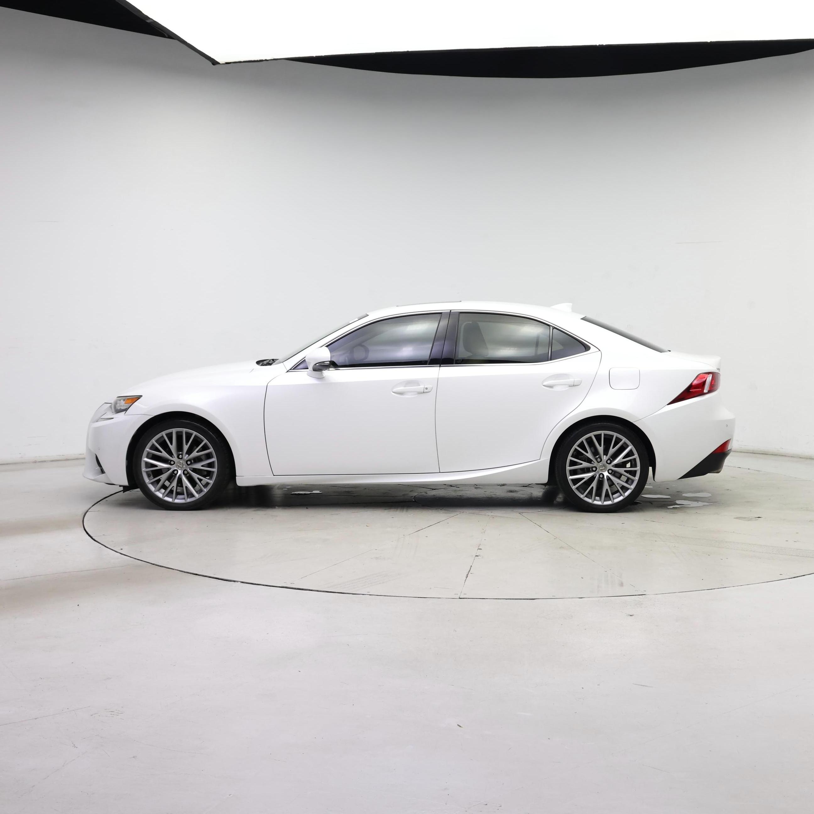 Thumbnail: 2014 Lexus IS - 3
