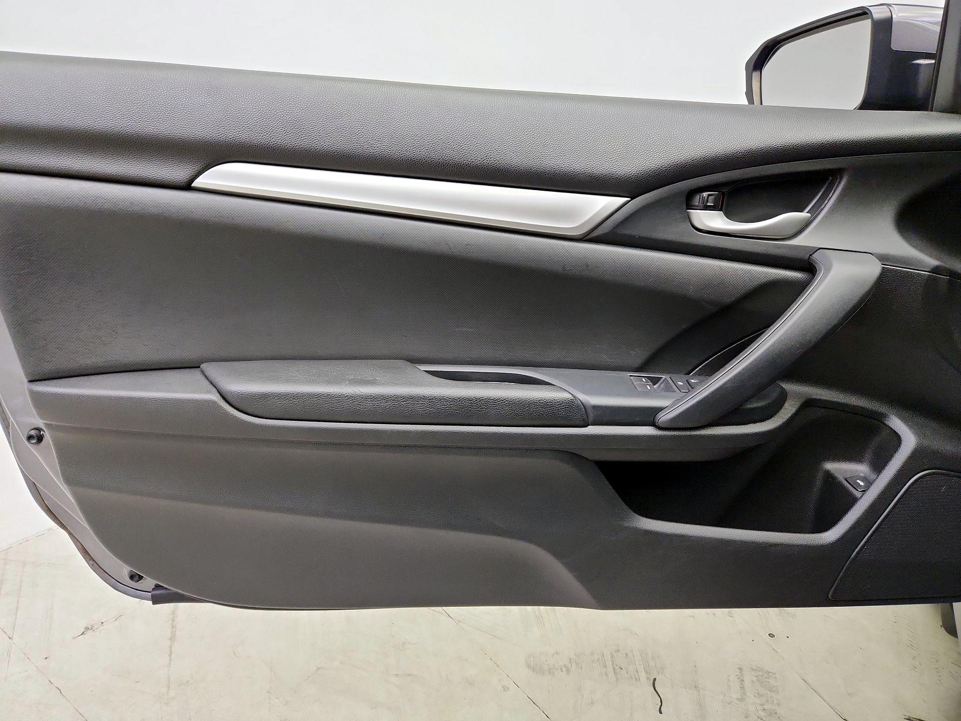 Thumbnail: 2019 Honda Civic - 12