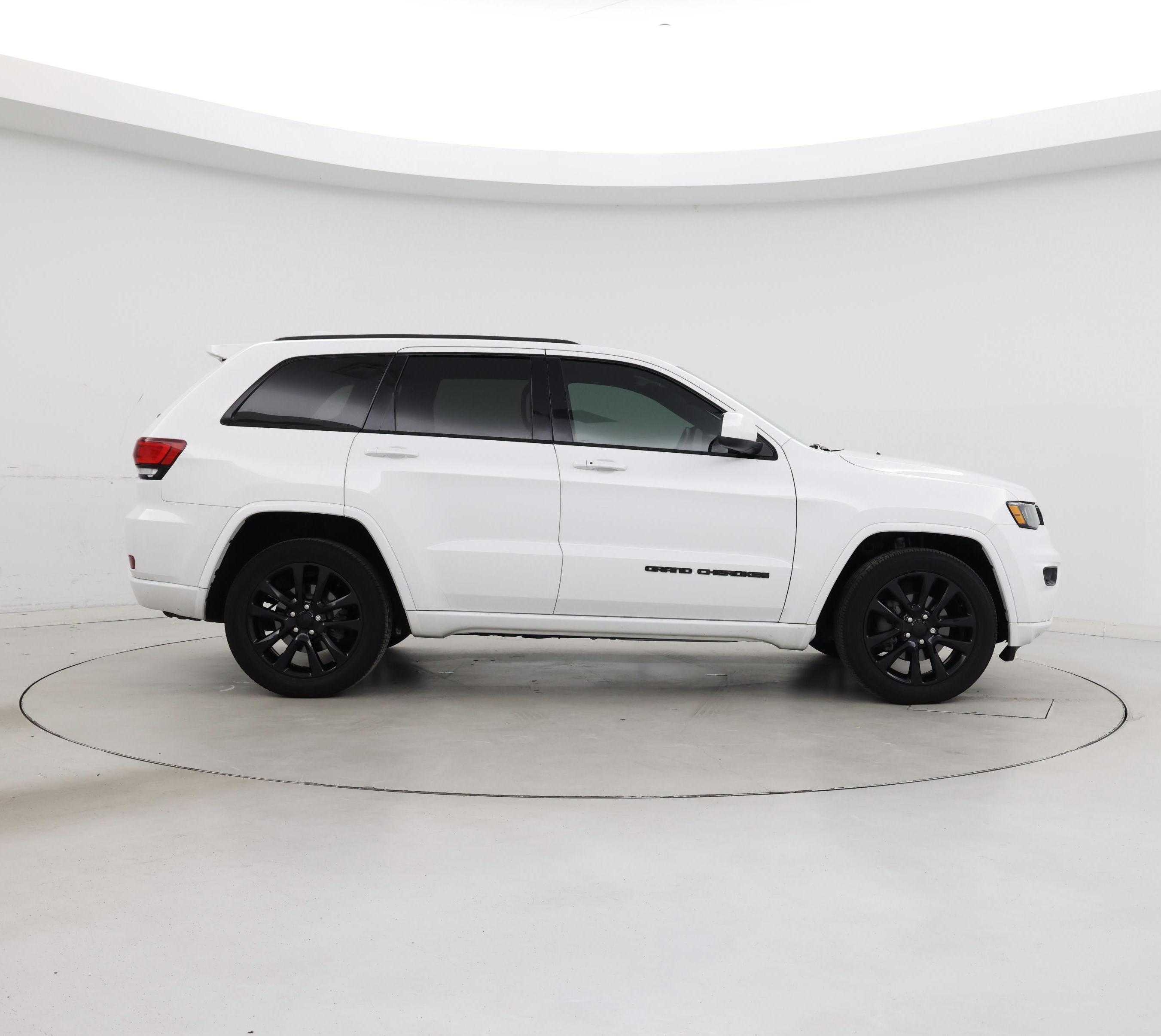 Thumbnail: 2020 Jeep Grand Cherokee - 7