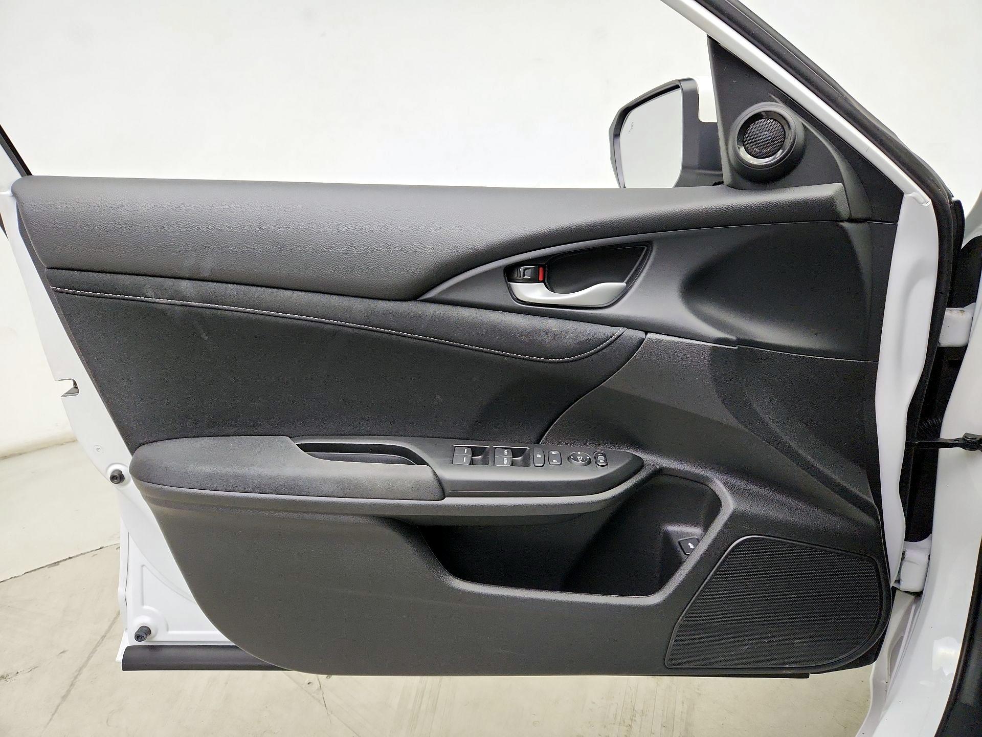 Thumbnail: 2022 Honda Insight - 12