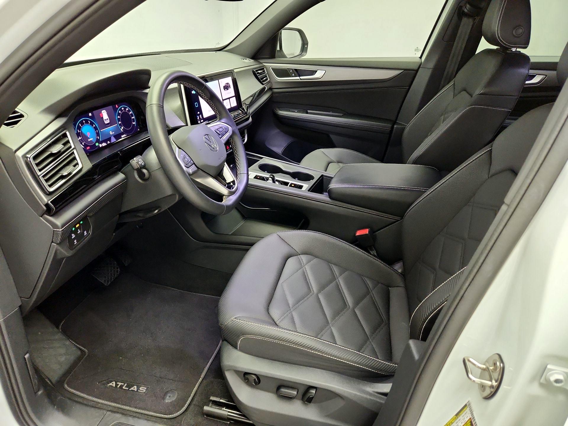 Thumbnail: 2024 Volkswagen Atlas - 11