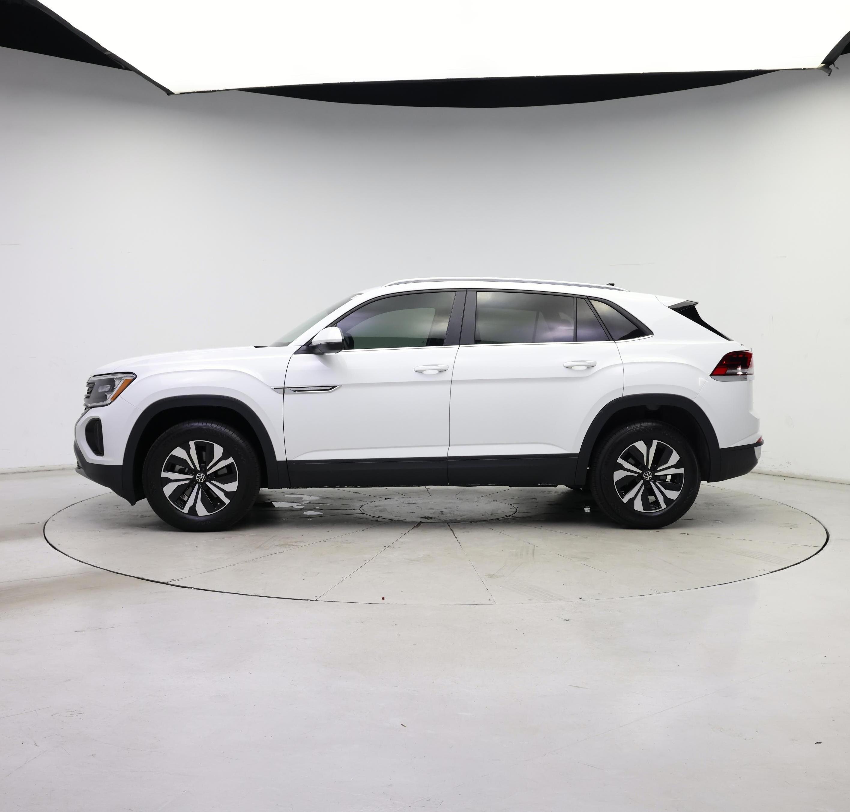 Thumbnail: 2024 Volkswagen Atlas - 3