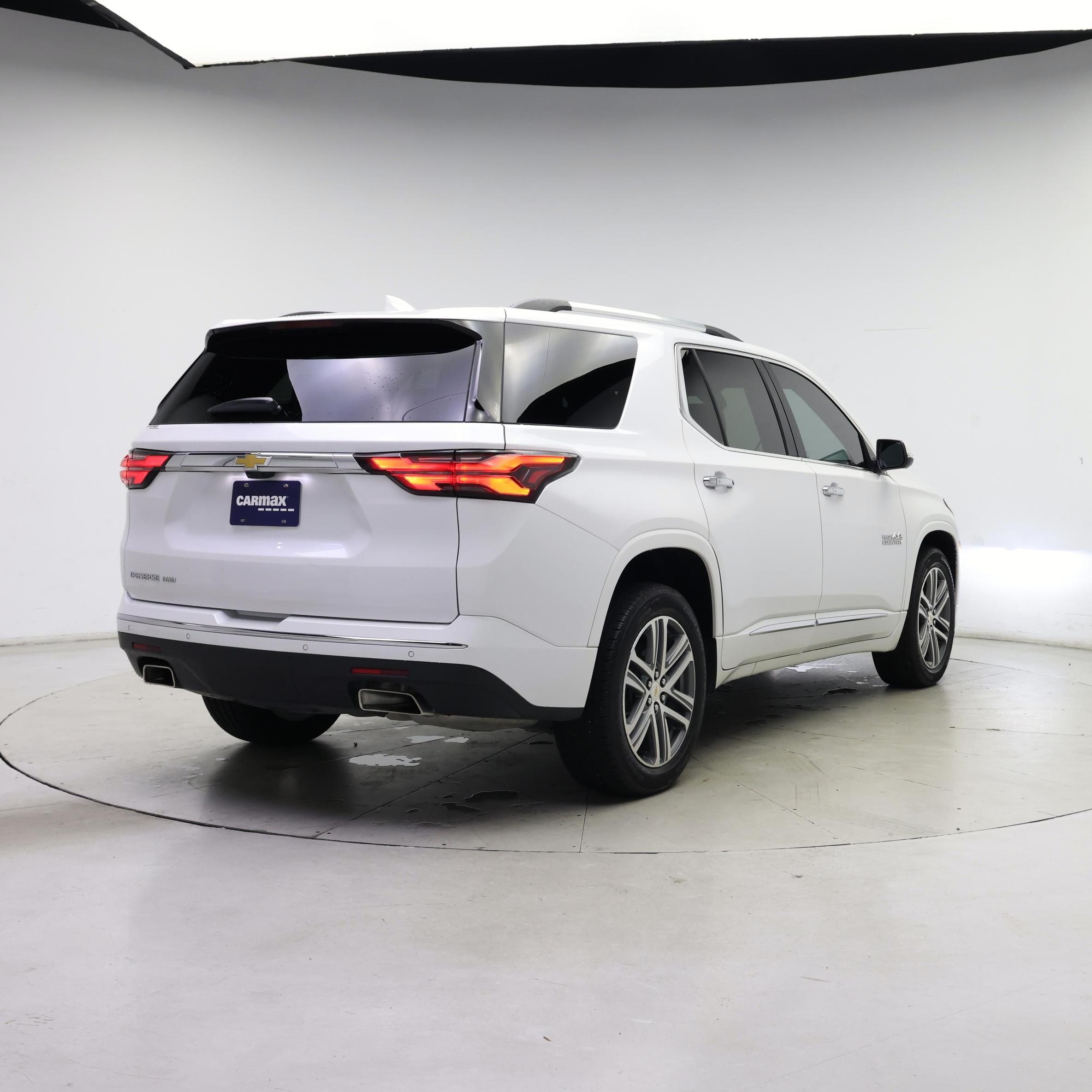 Thumbnail: 2023 Chevrolet Traverse - 8