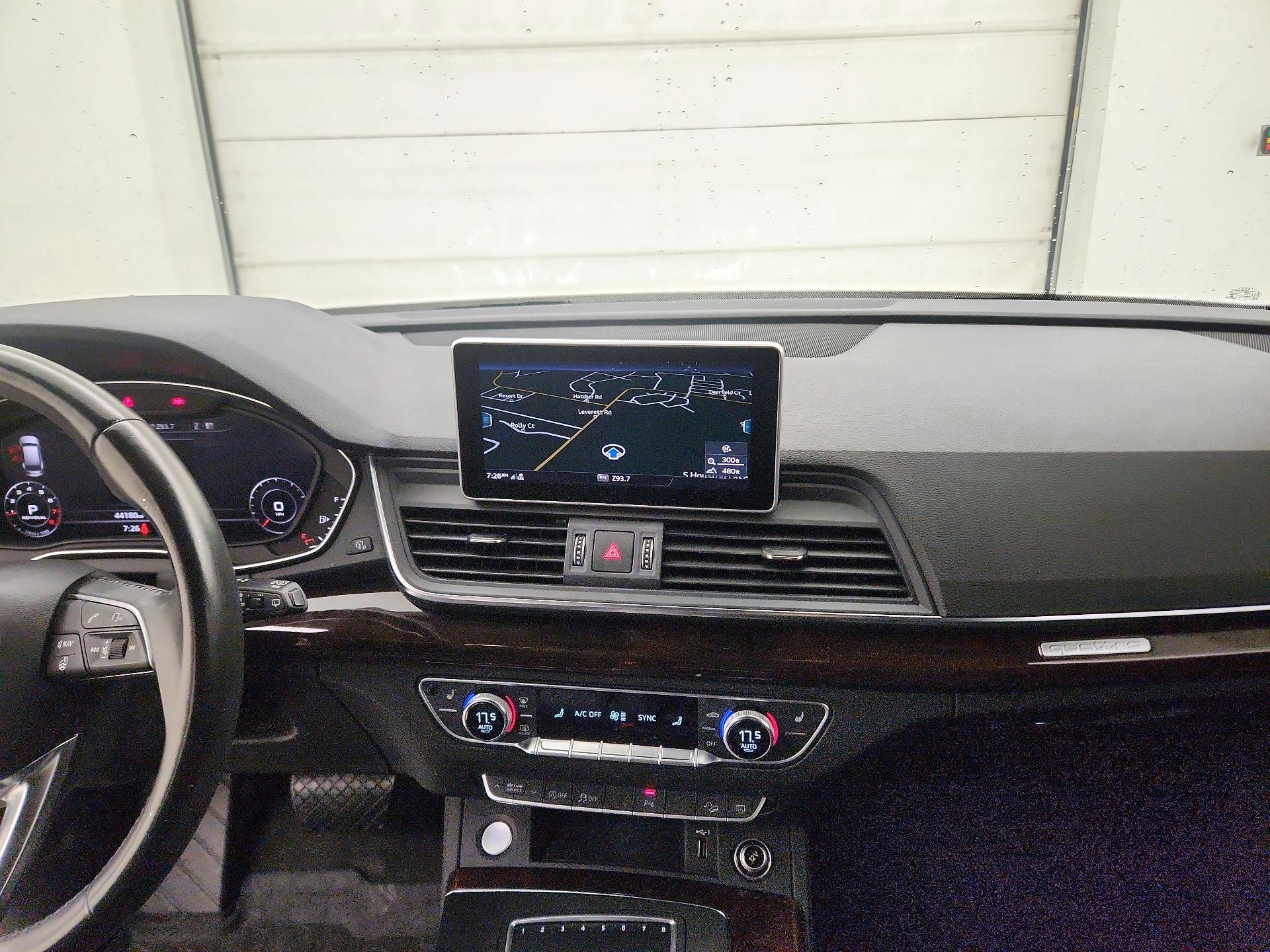Thumbnail: 2019 Audi Q5 - 9