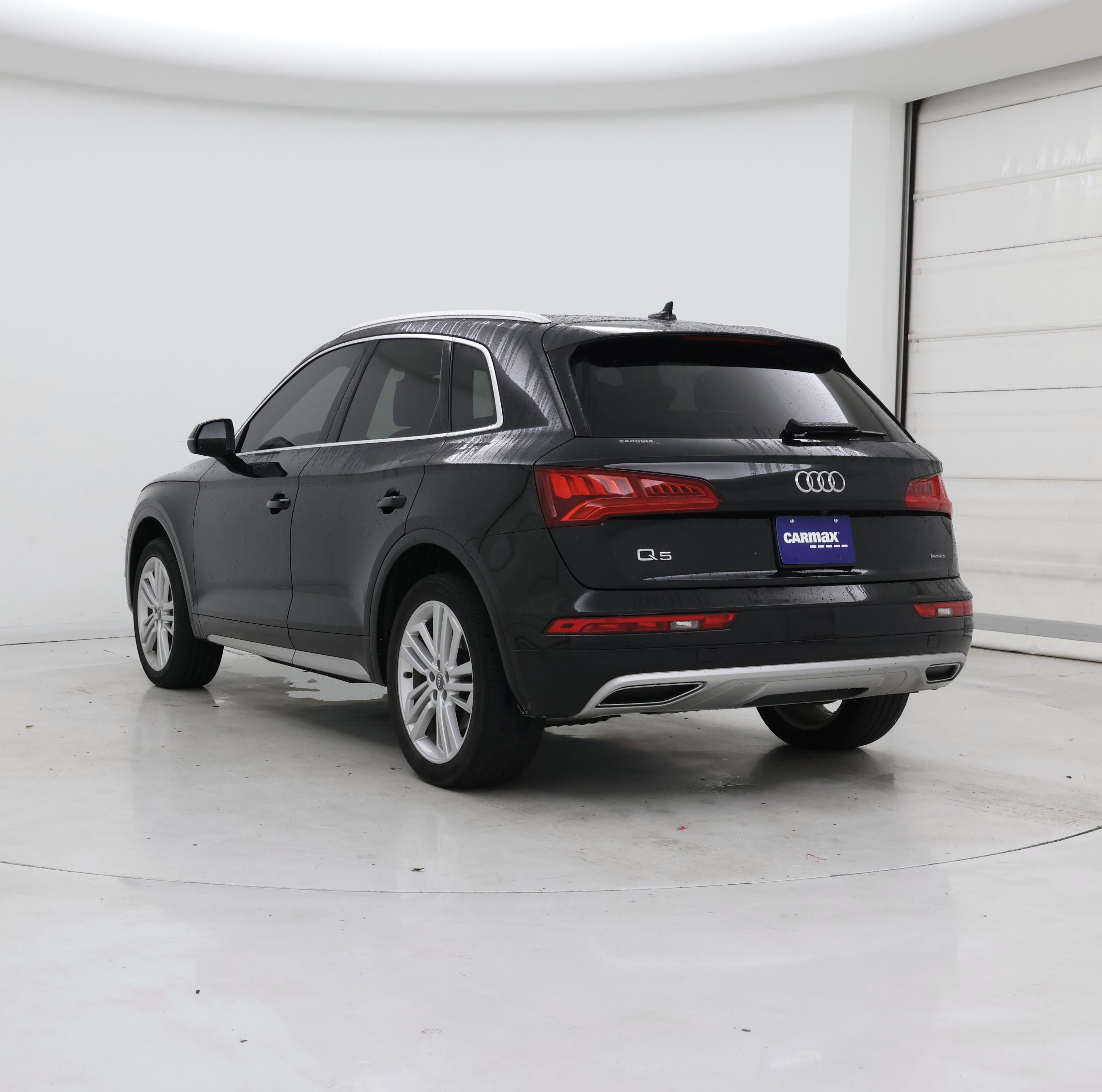 Thumbnail: 2019 Audi Q5 - 2