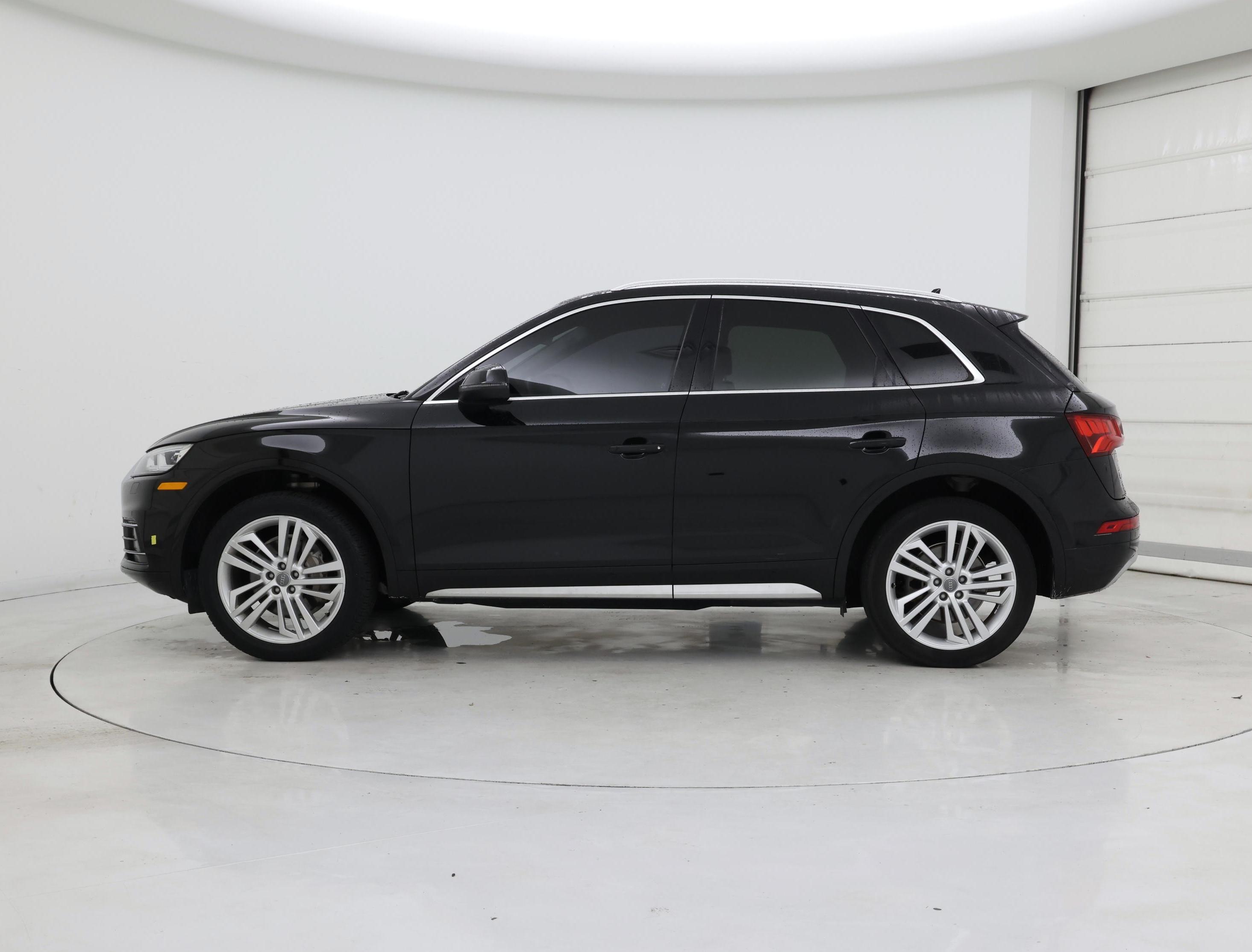 Thumbnail: 2019 Audi Q5 - 3