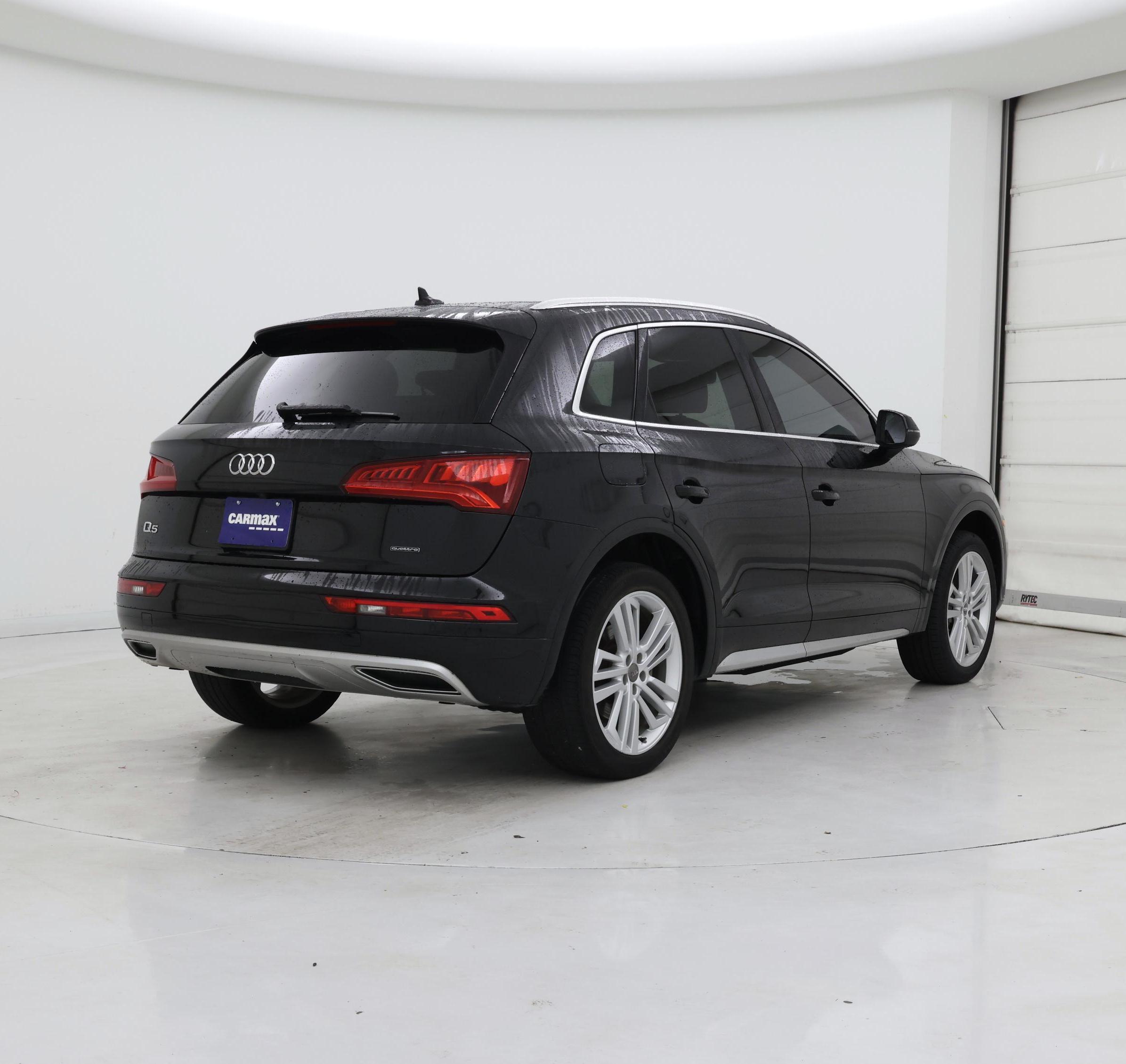 Thumbnail: 2019 Audi Q5 - 8