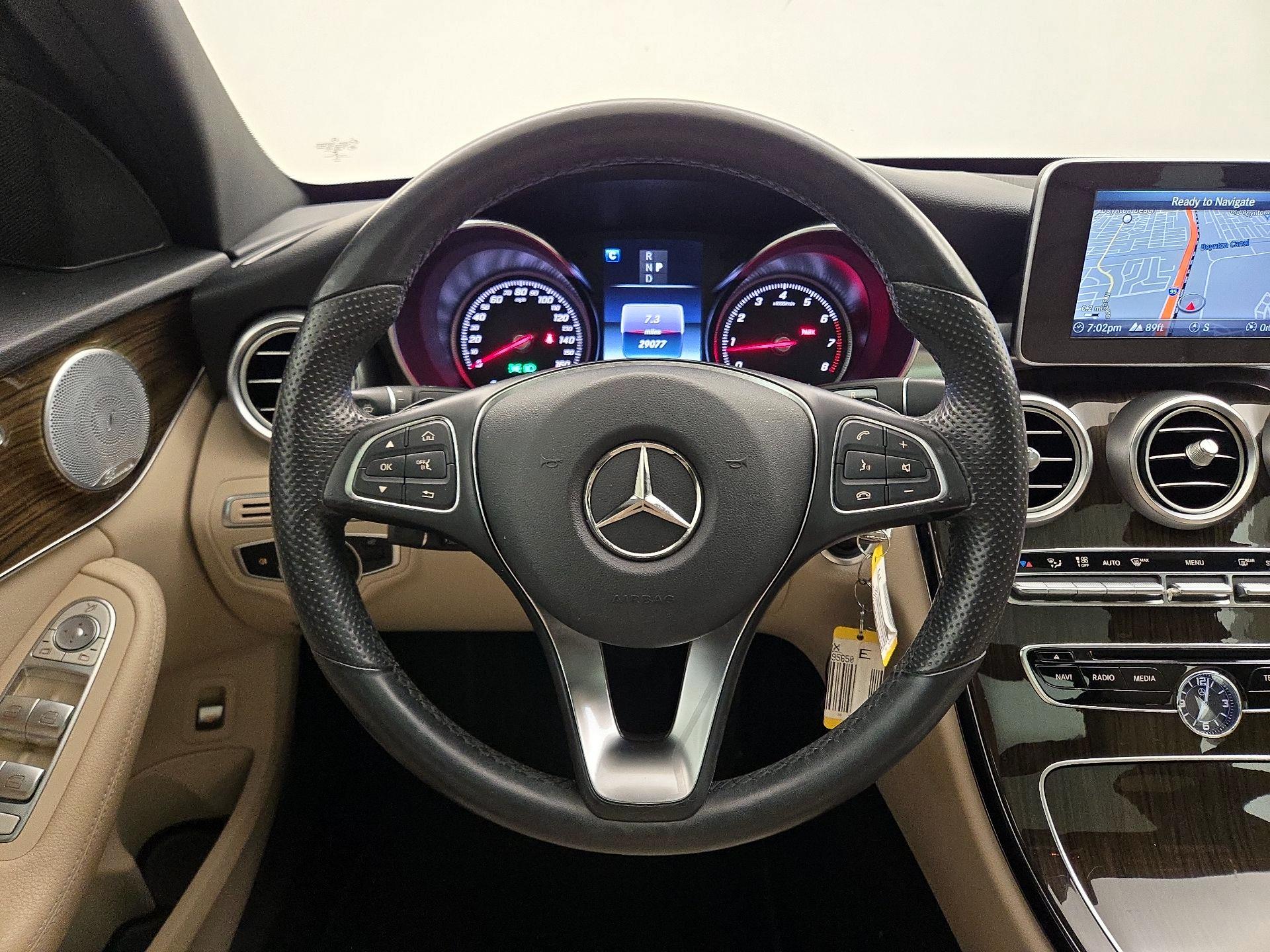 Thumbnail: 2018 Mercedes-Benz C-Class - 10