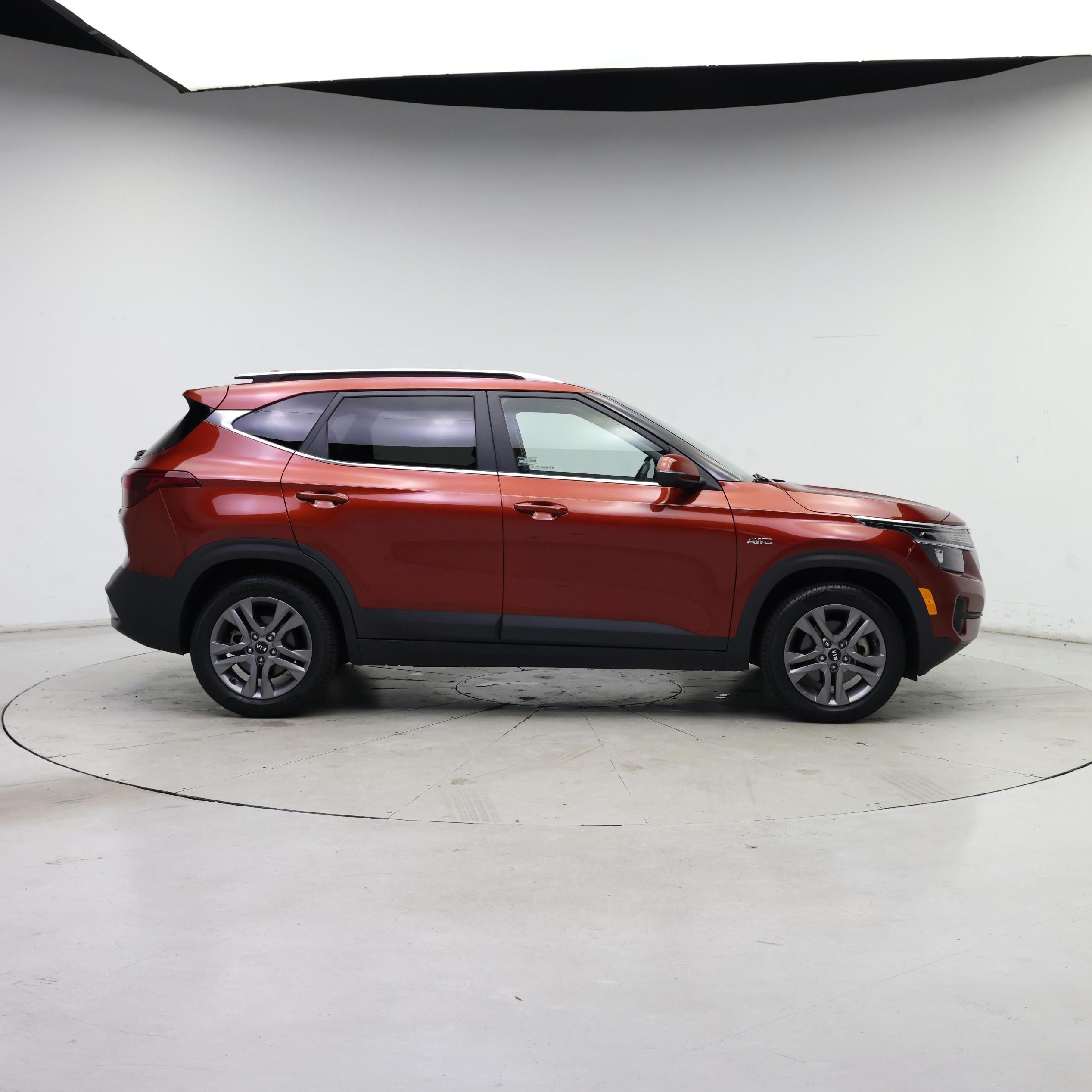 Thumbnail: 2021 Kia Seltos - 7