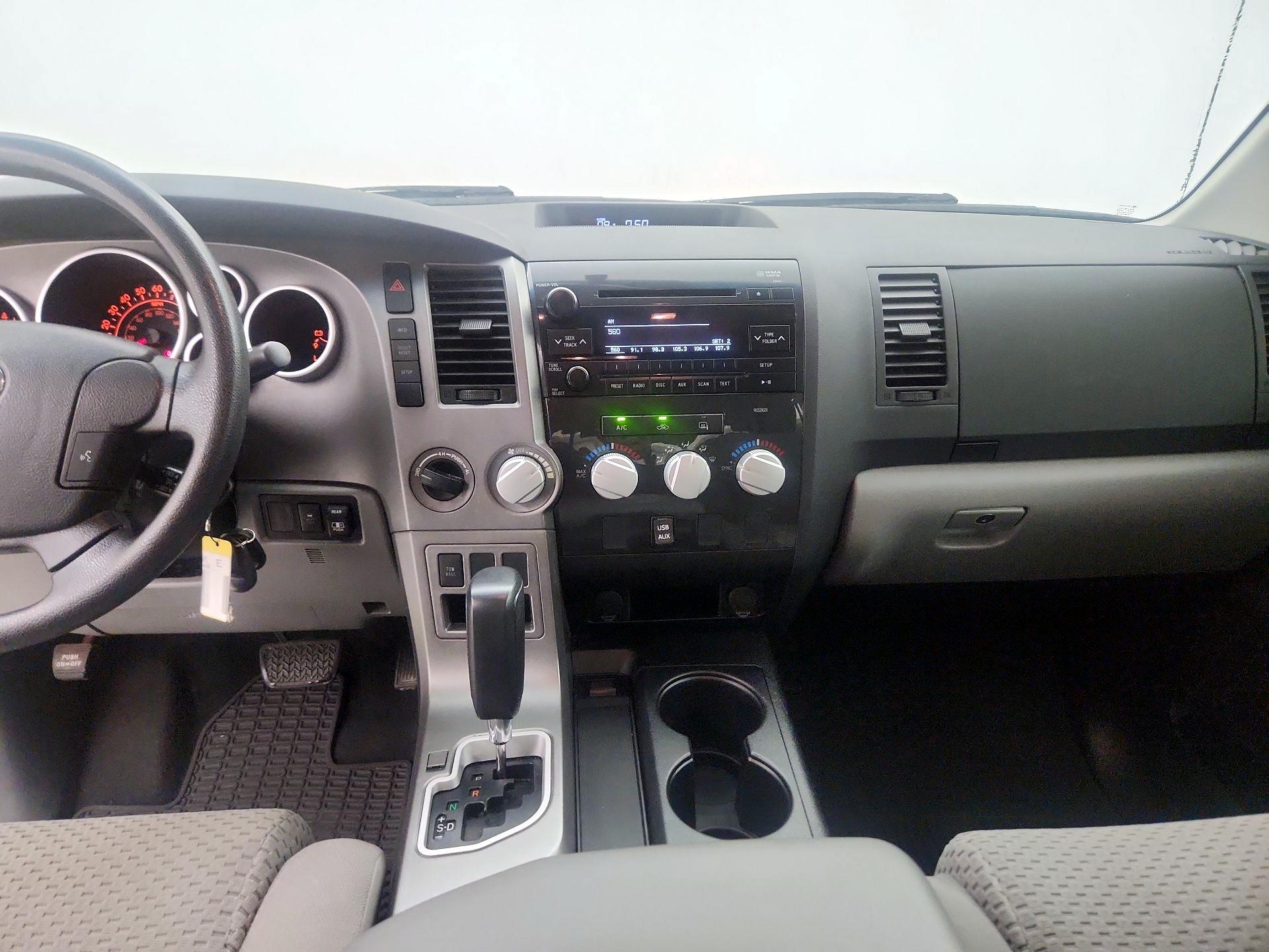 Thumbnail: 2013 Toyota Tundra - 9