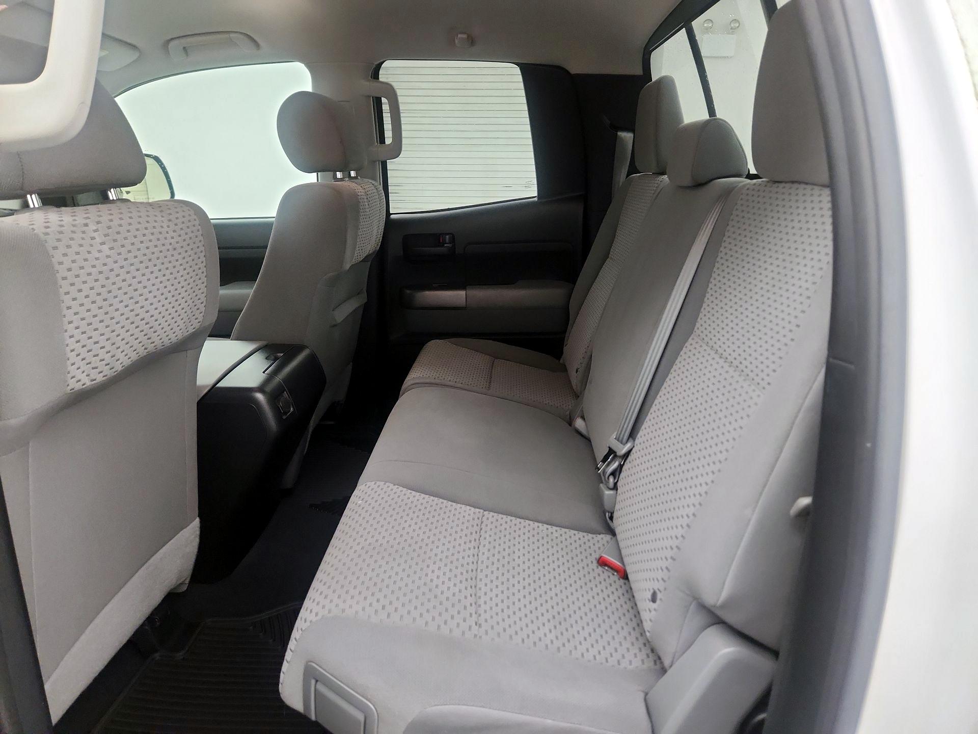 Thumbnail: 2013 Toyota Tundra - 19