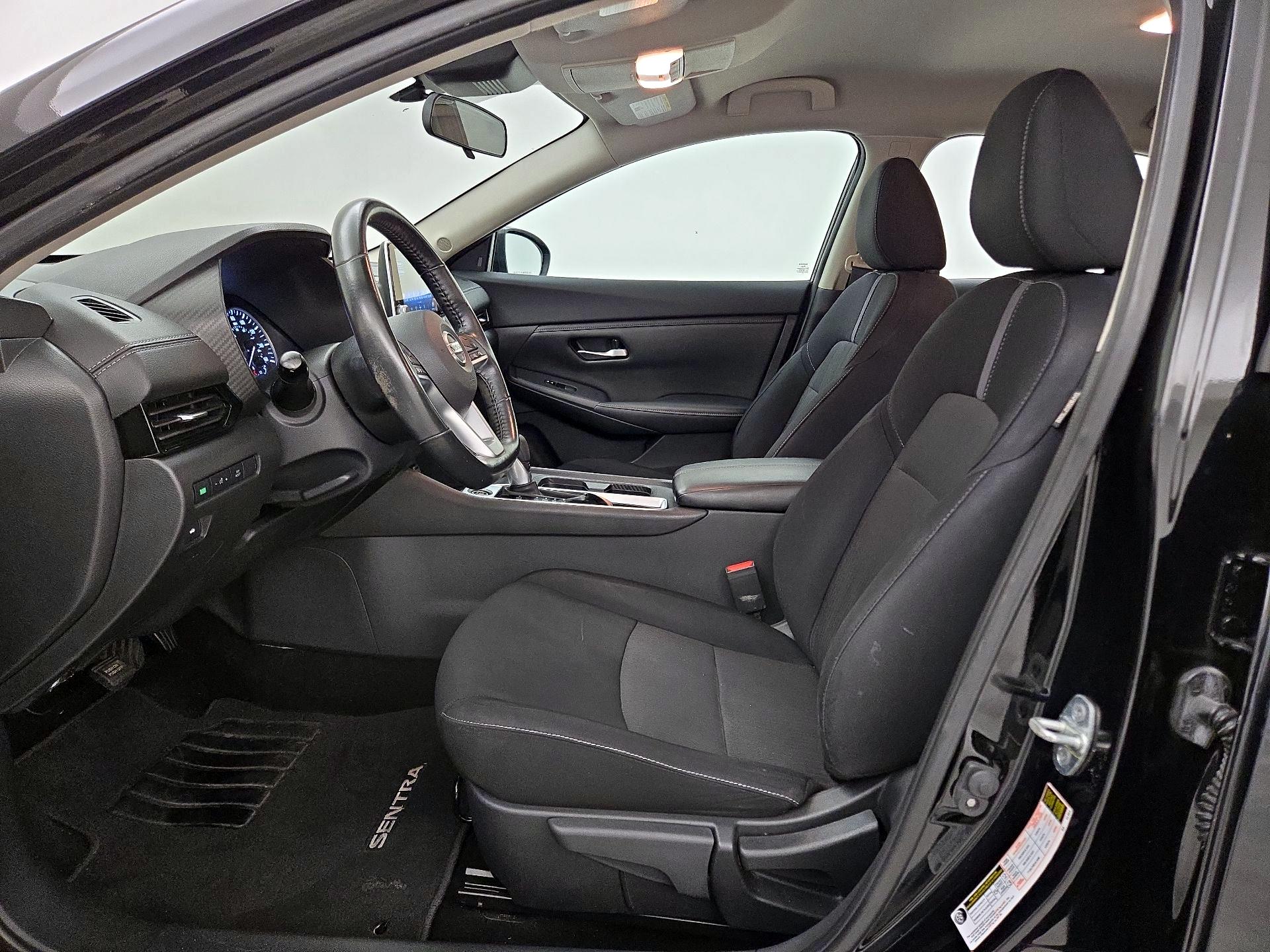 Thumbnail: 2021 Nissan Sentra - 11