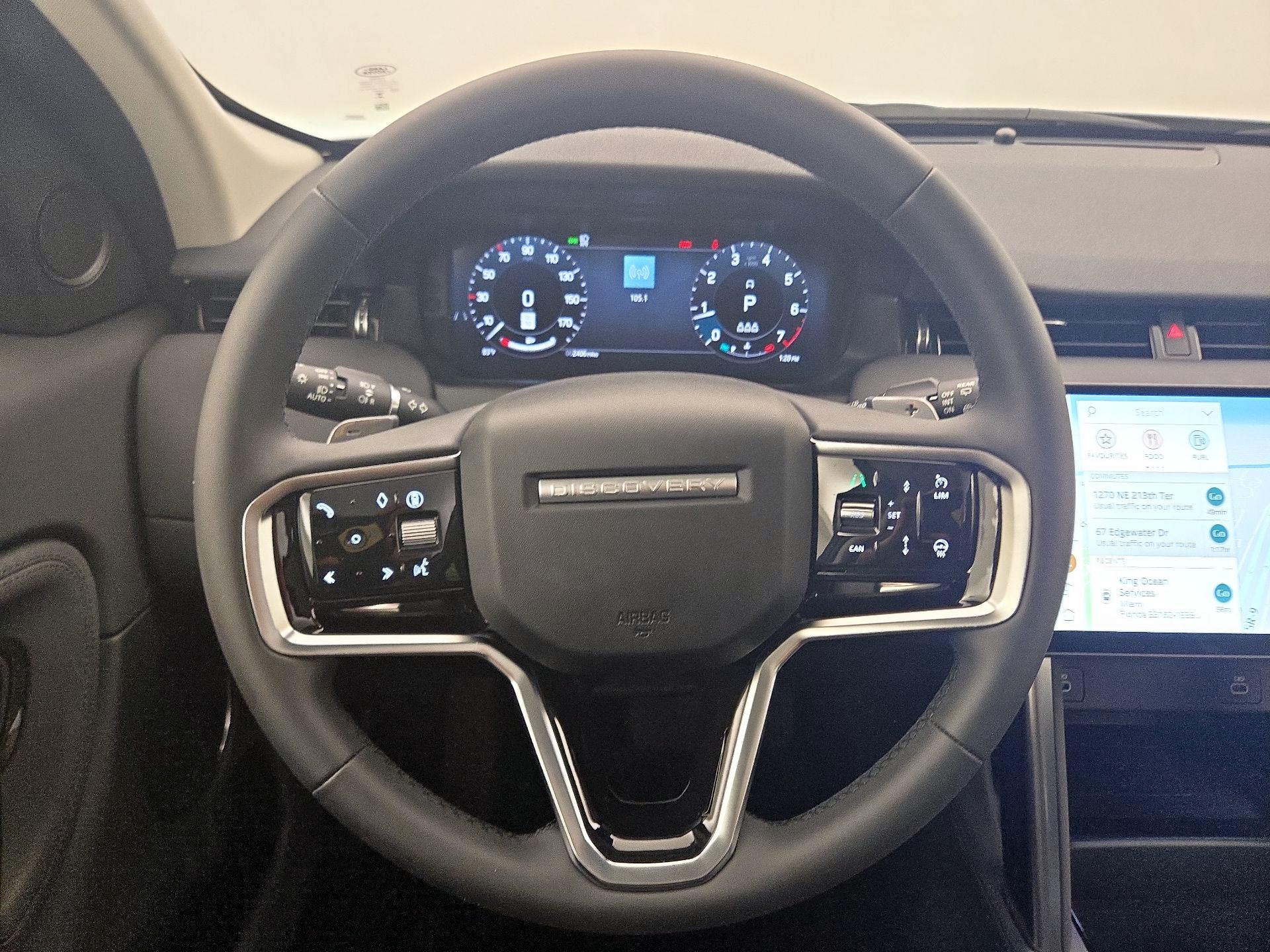 Thumbnail: 2024 Land Rover Discovery Sport - 10