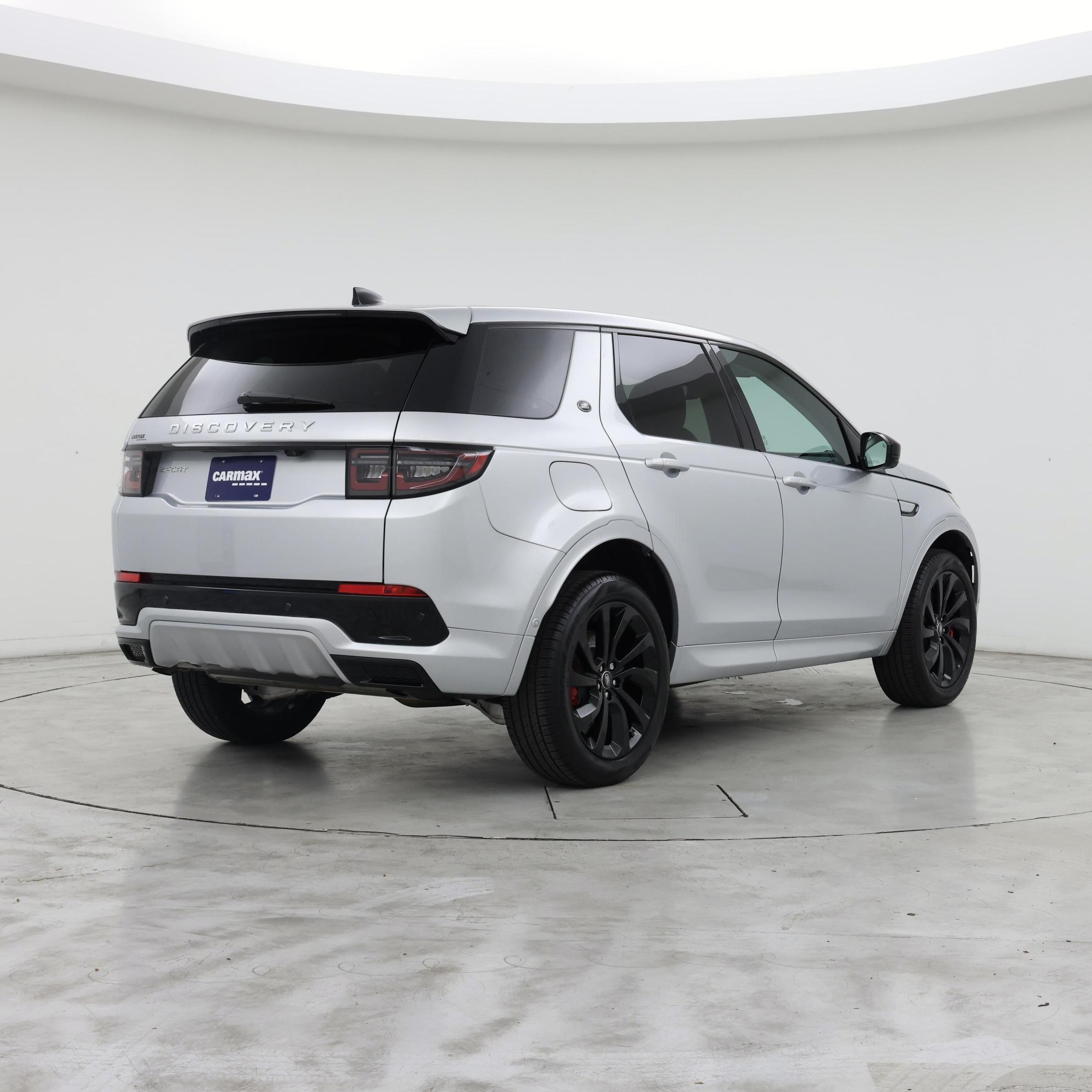Thumbnail: 2024 Land Rover Discovery Sport - 8