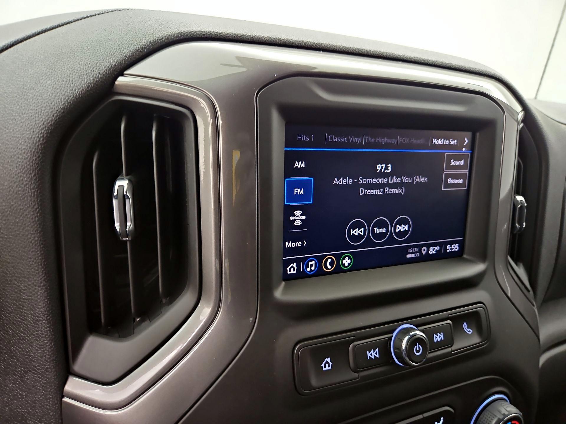 Thumbnail: 2025 Chevrolet Silverado 1500 - 15