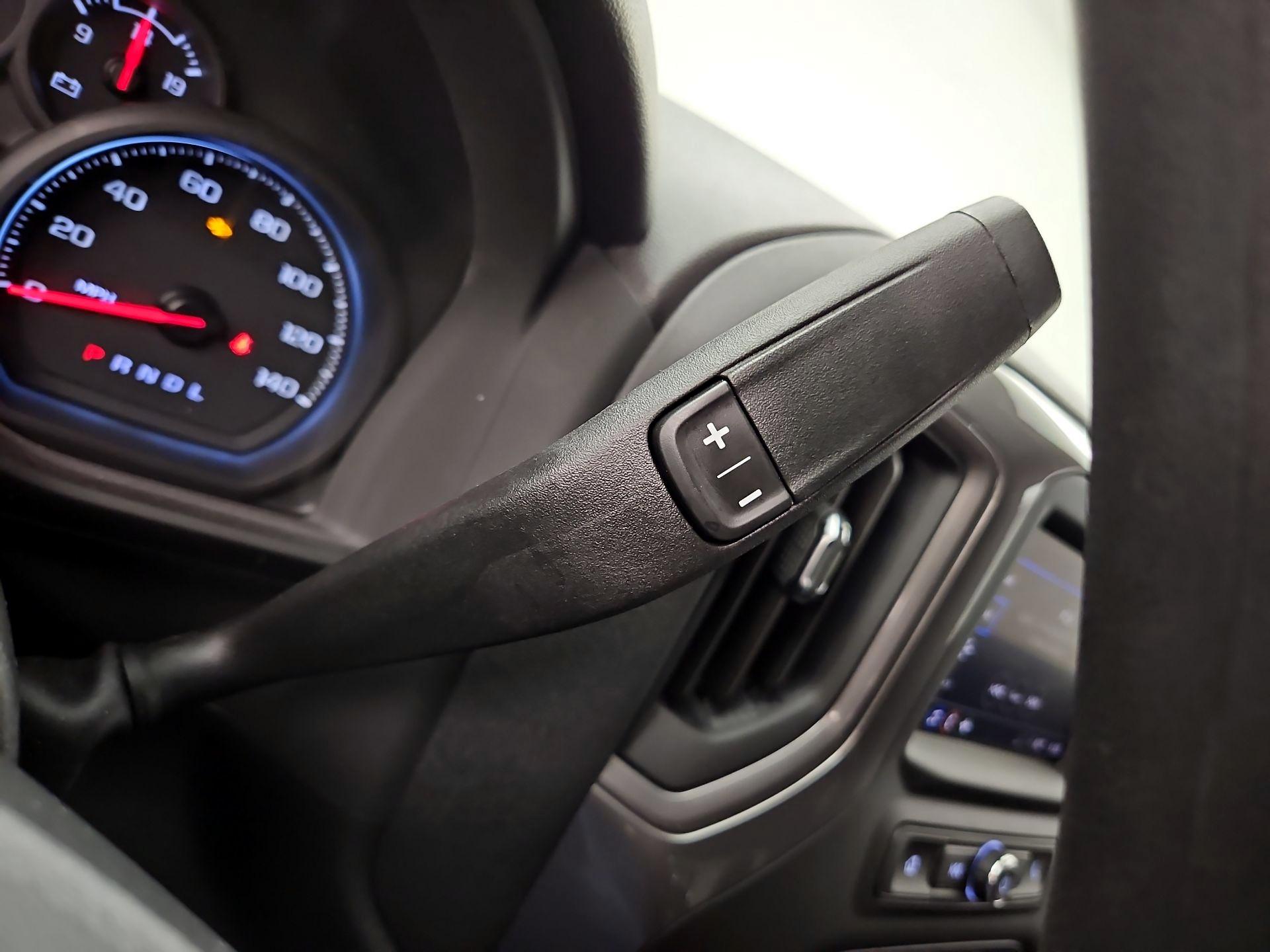 Thumbnail: 2025 Chevrolet Silverado 1500 - 17