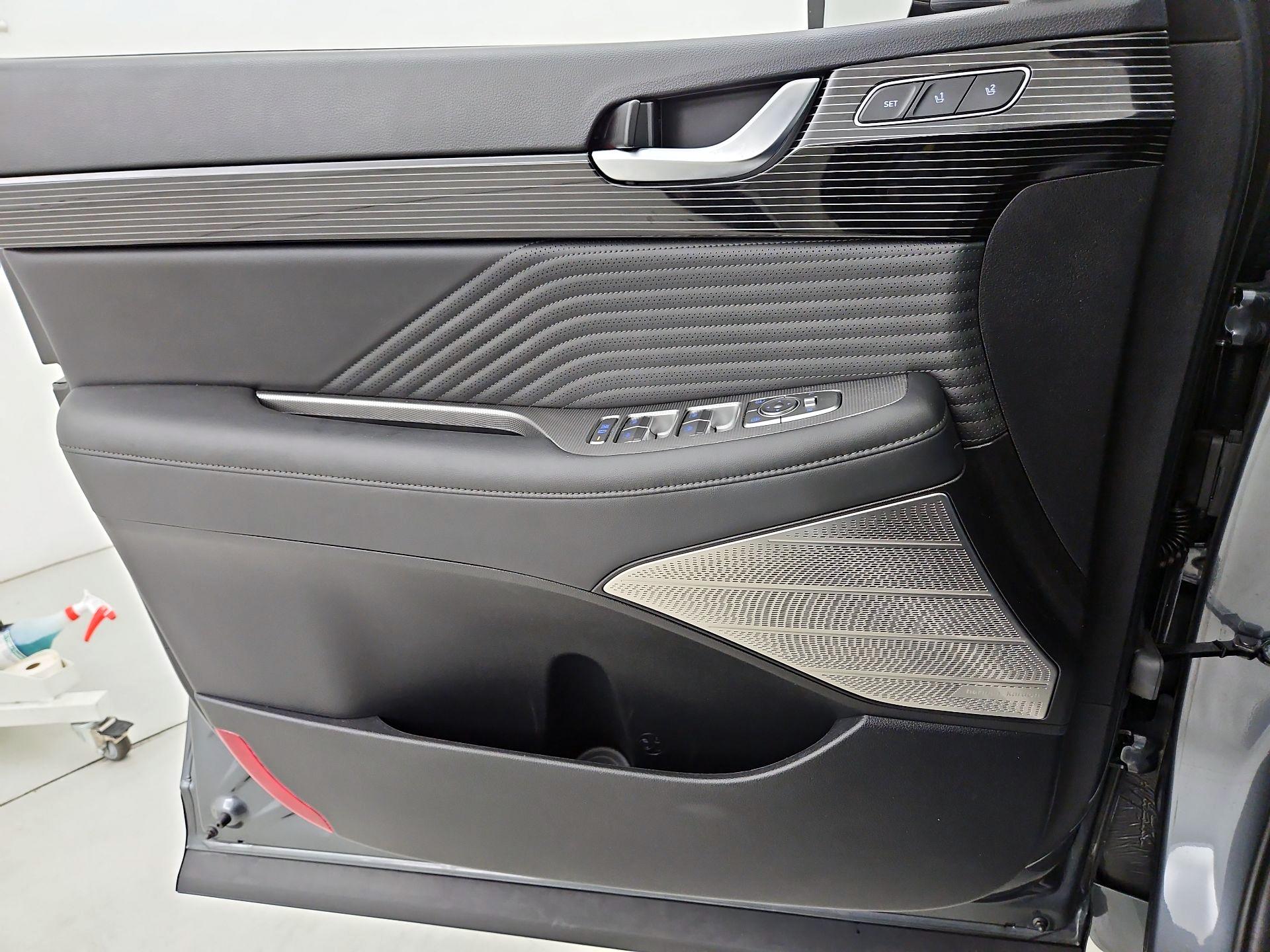 Thumbnail: 2023 Hyundai Palisade - 12