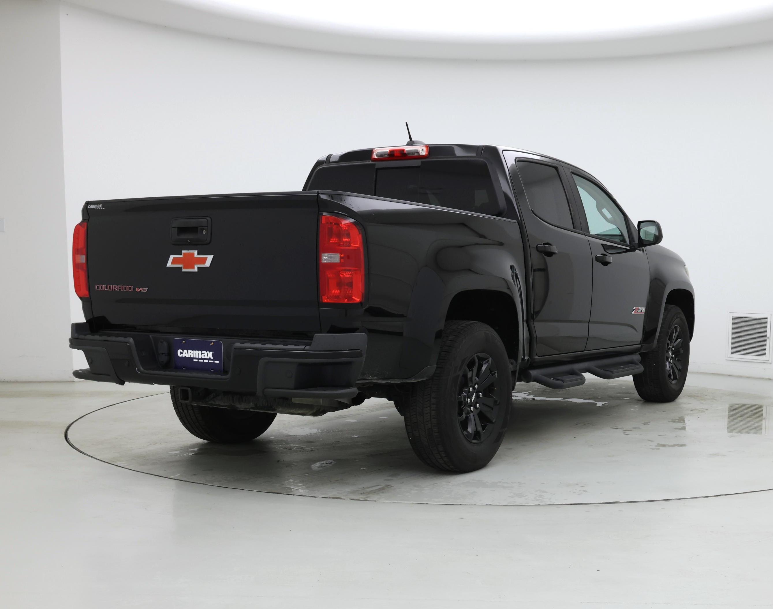 Thumbnail: 2019 Chevrolet Colorado - 8