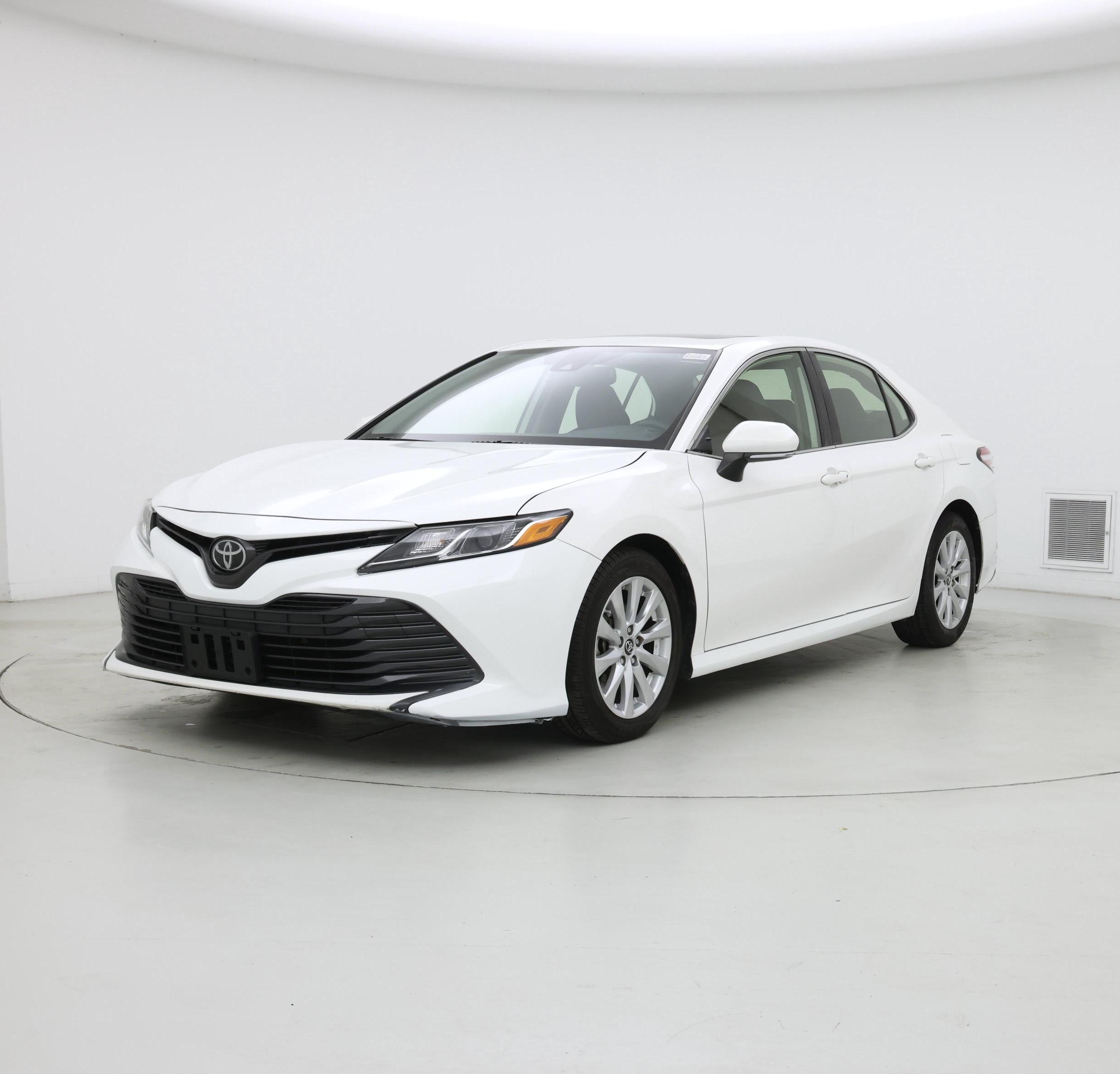 Thumbnail: 2019 Toyota Camry - 4