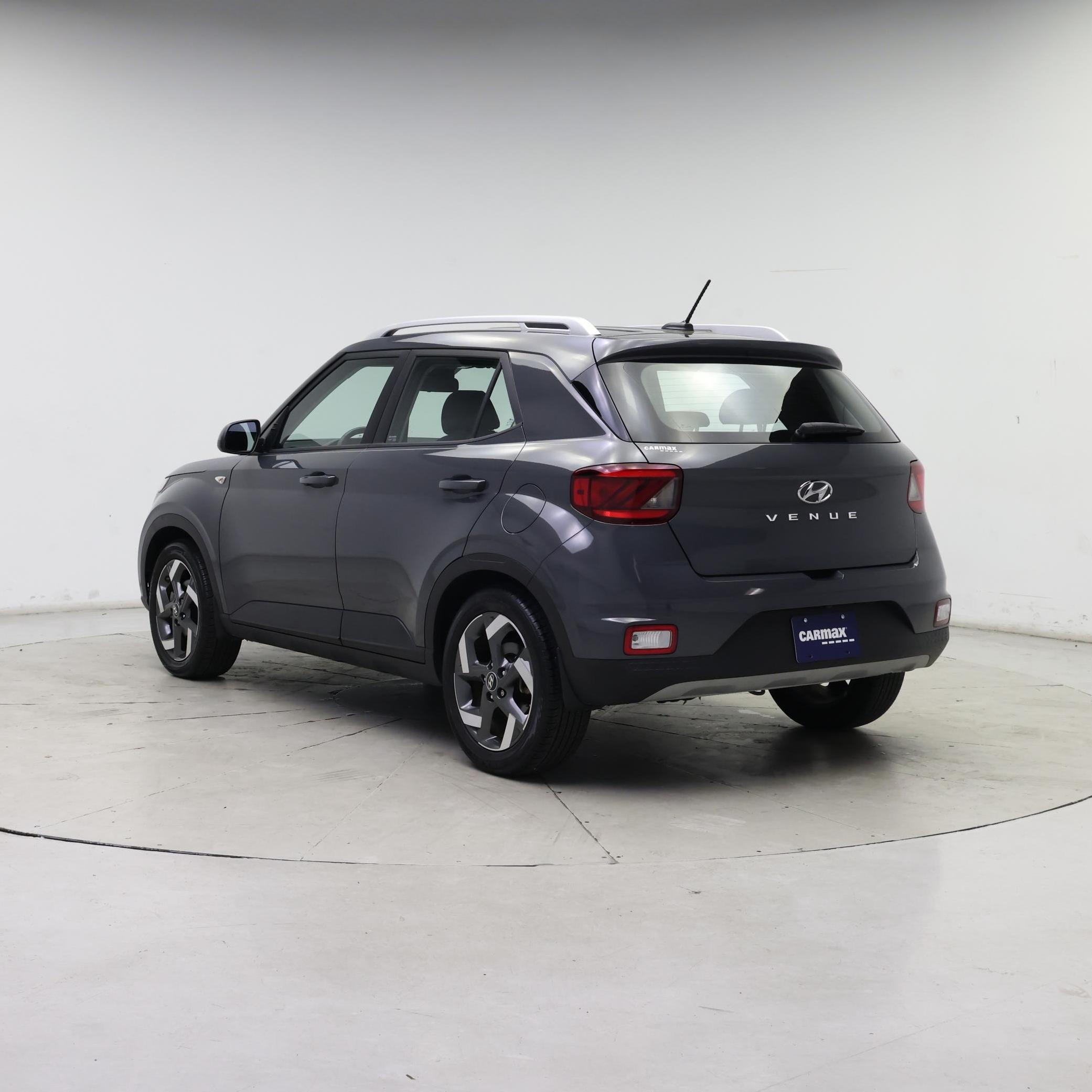 Thumbnail: 2023 Hyundai Venue - 2