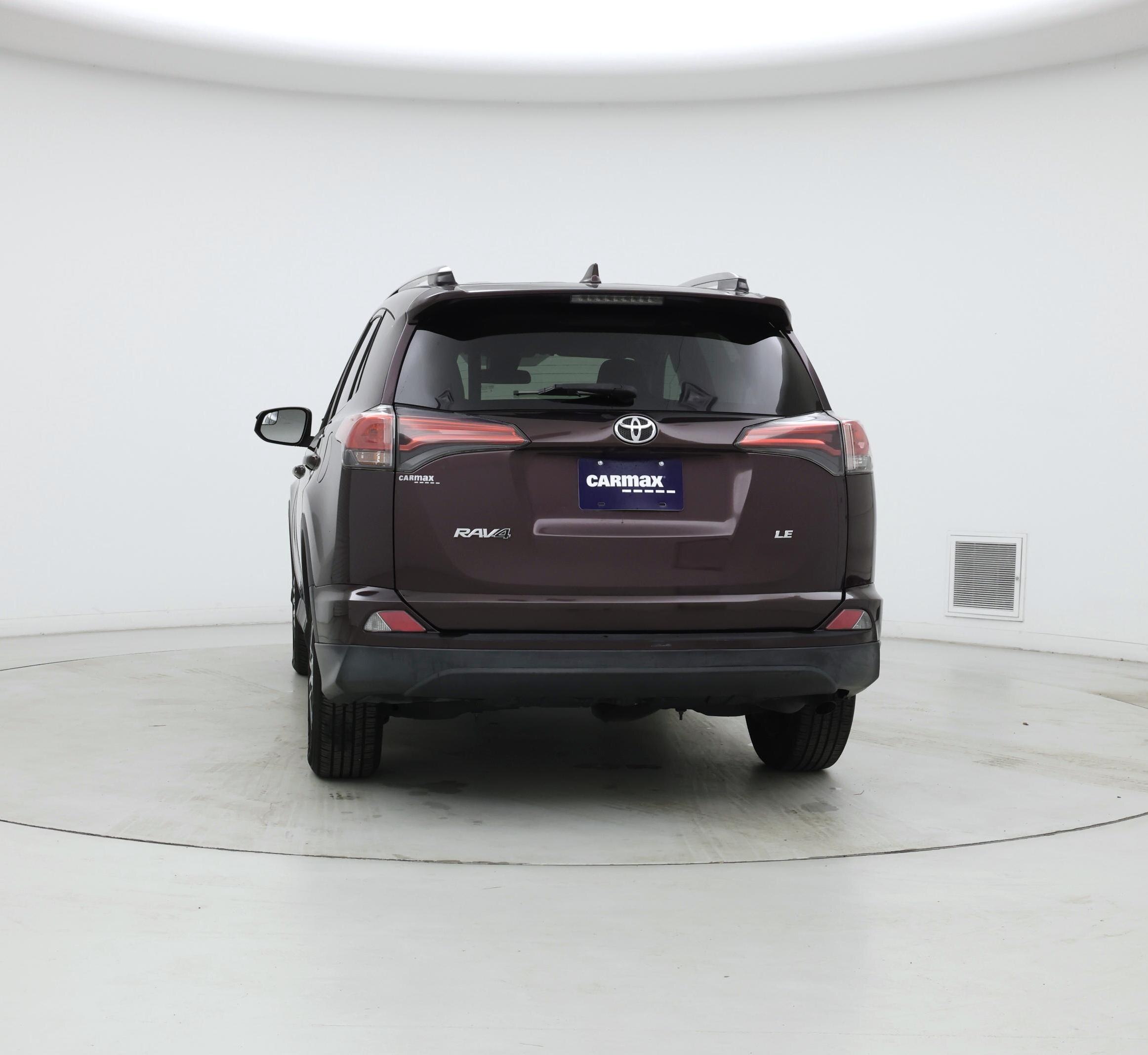 Thumbnail: 2018 Toyota RAV4 - 6