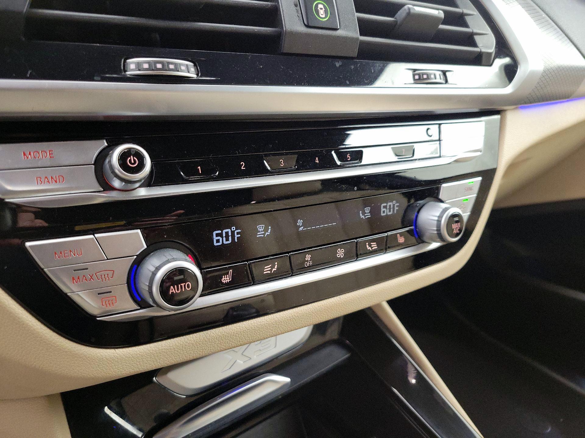 Thumbnail: 2021 BMW X3 - 17