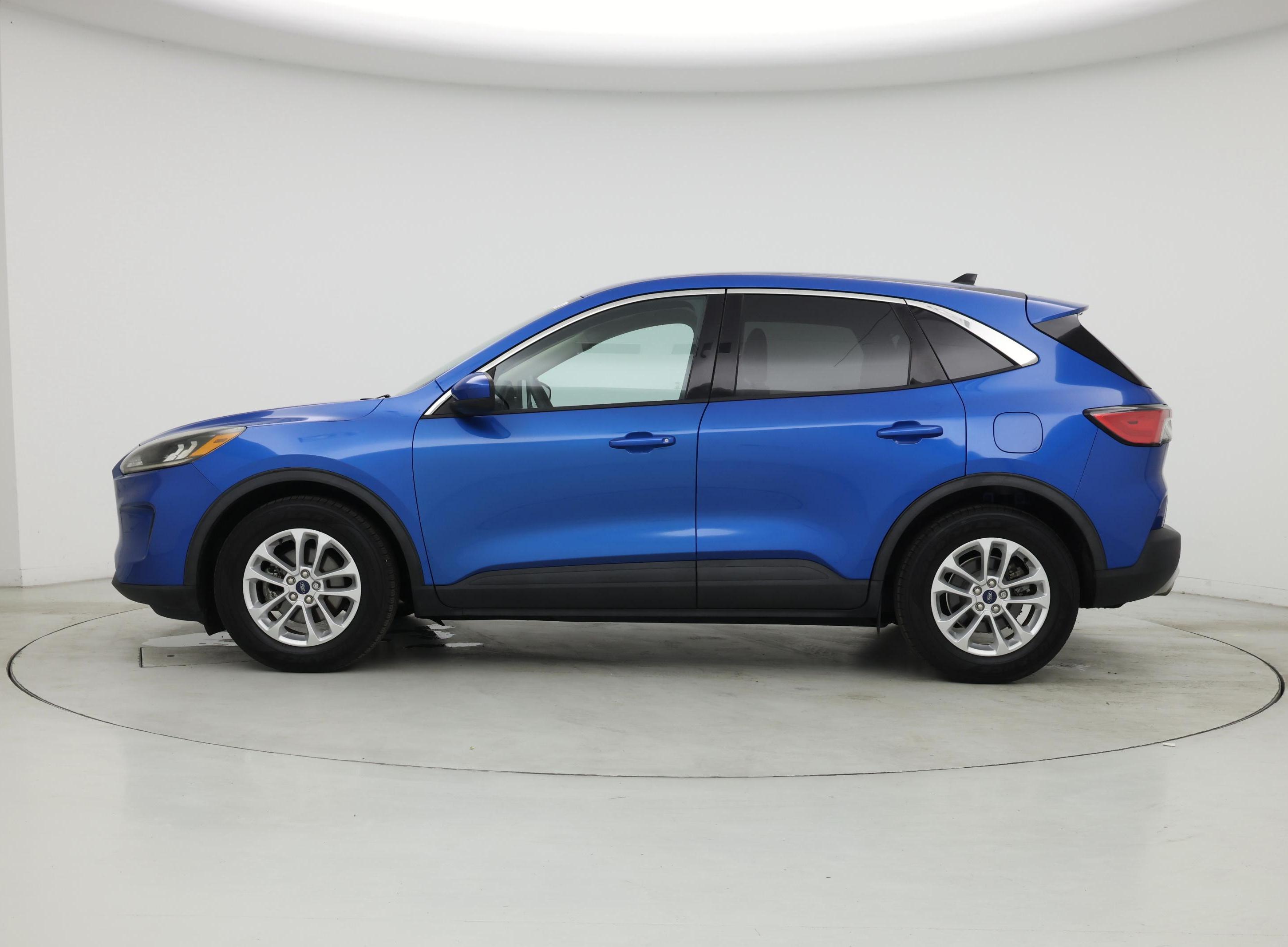 Thumbnail: 2020 Ford Escape - 3