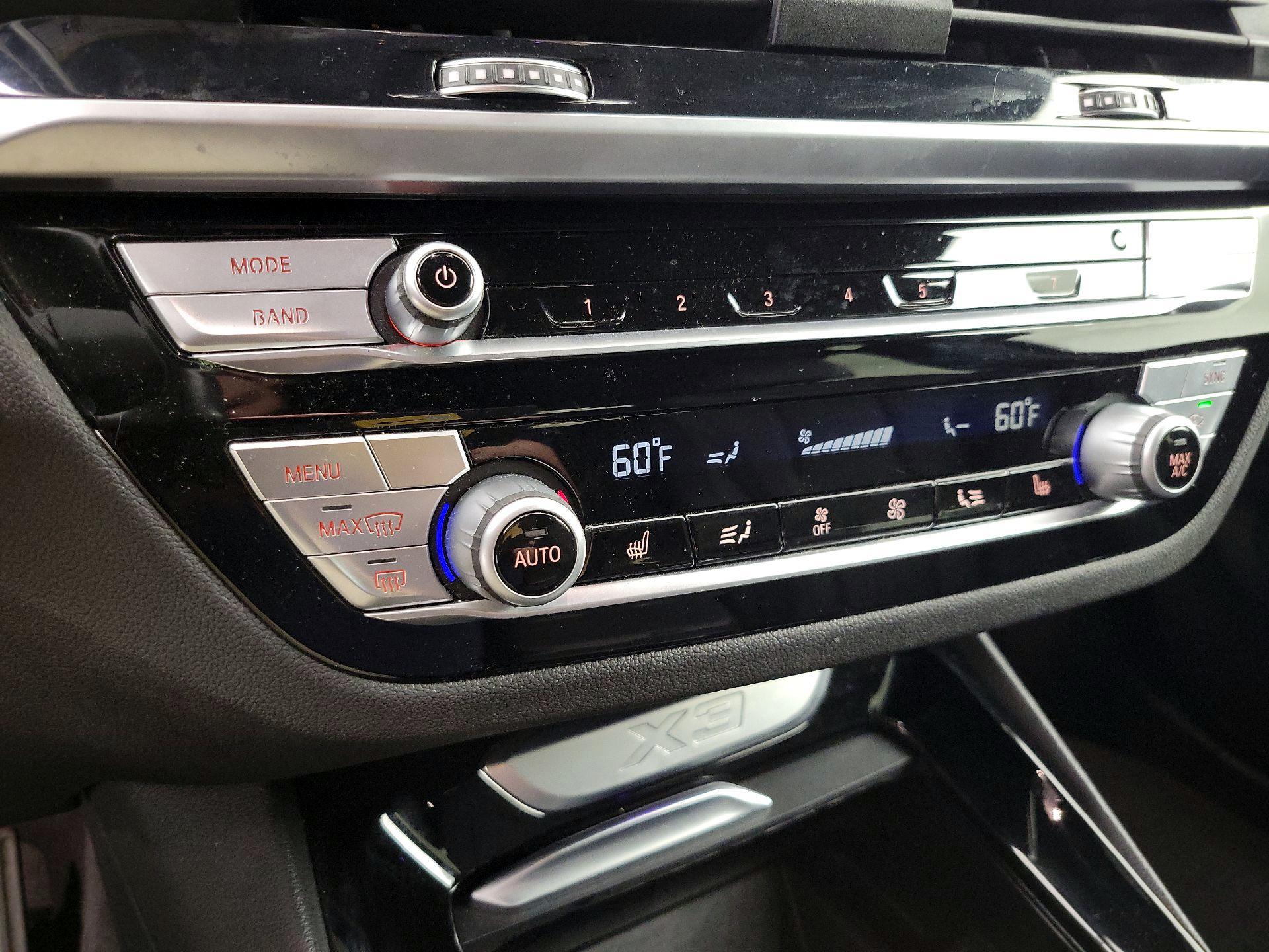 Thumbnail: 2021 BMW X3 - 17