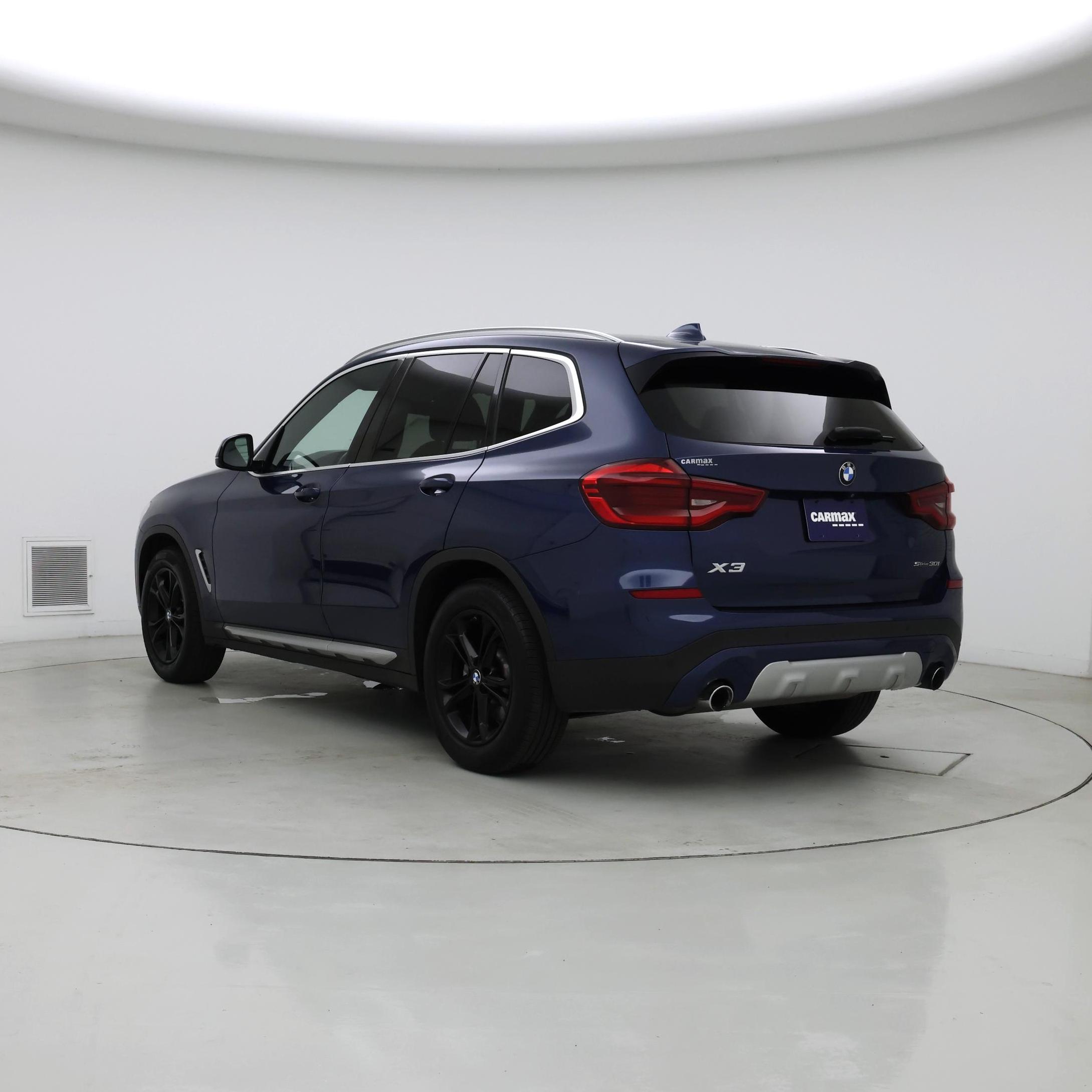 Thumbnail: 2021 BMW X3 - 2