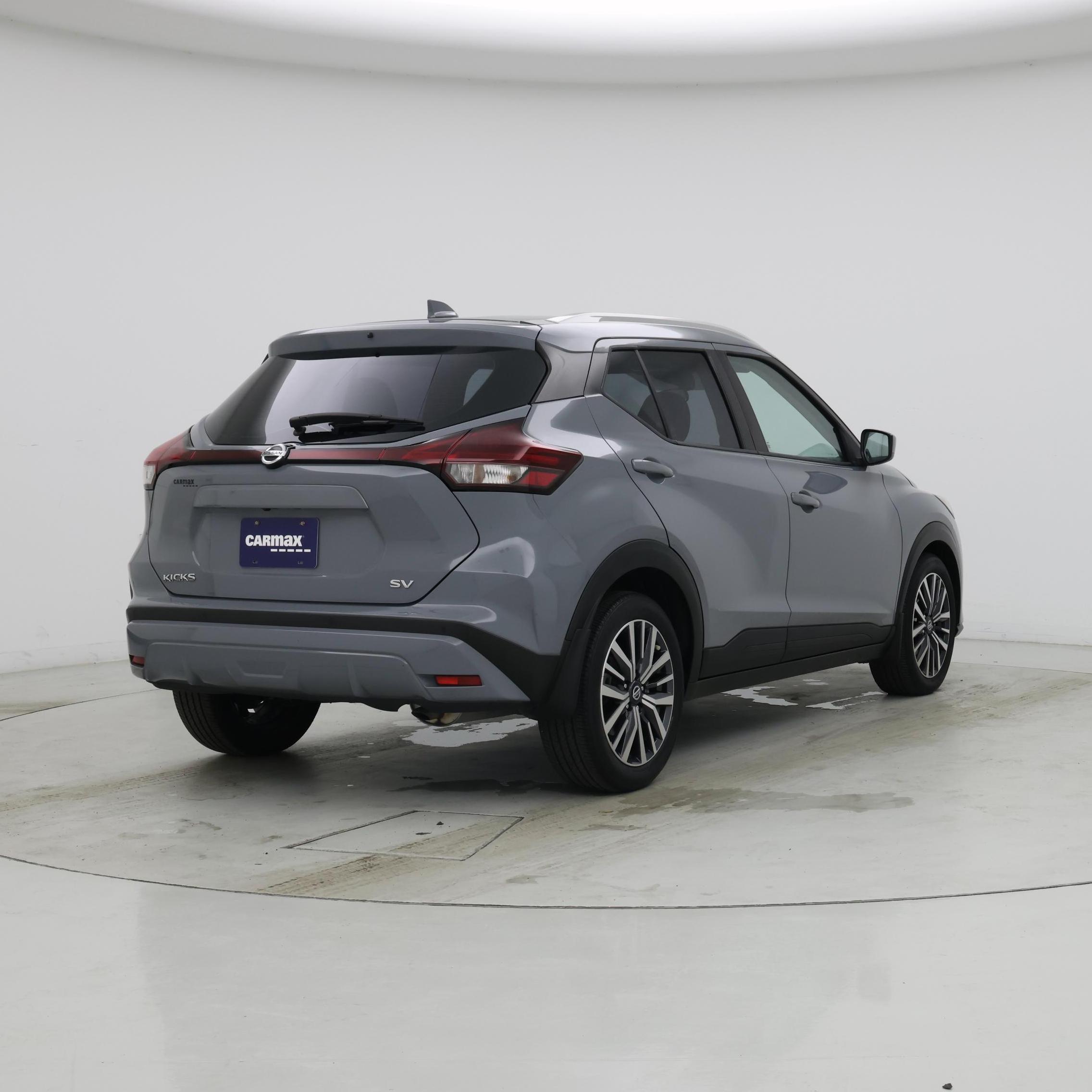 Thumbnail: 2021 Nissan Kicks - 8