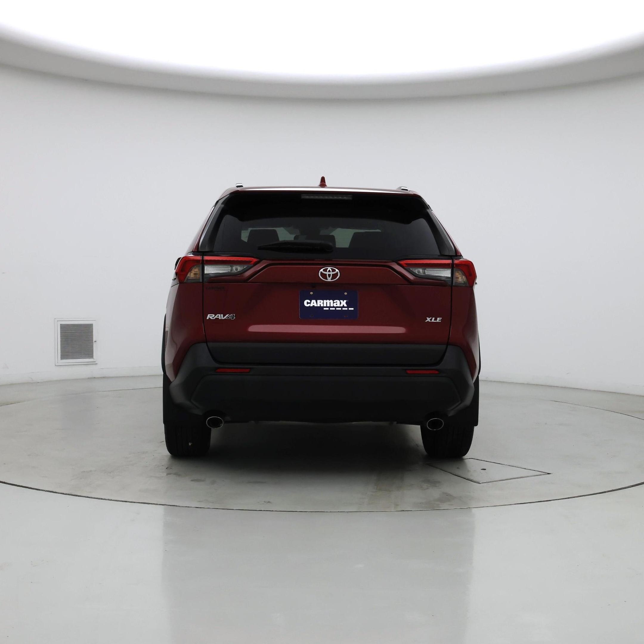 Thumbnail: 2021 Toyota RAV4 - 6