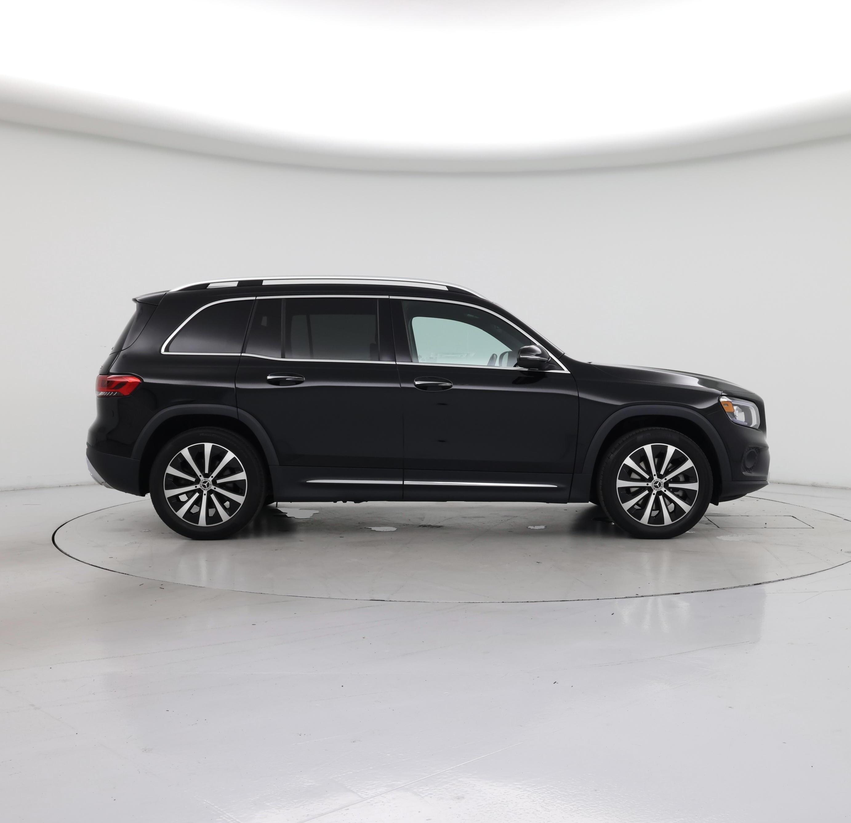 Thumbnail: 2023 Mercedes-Benz GLB - 7