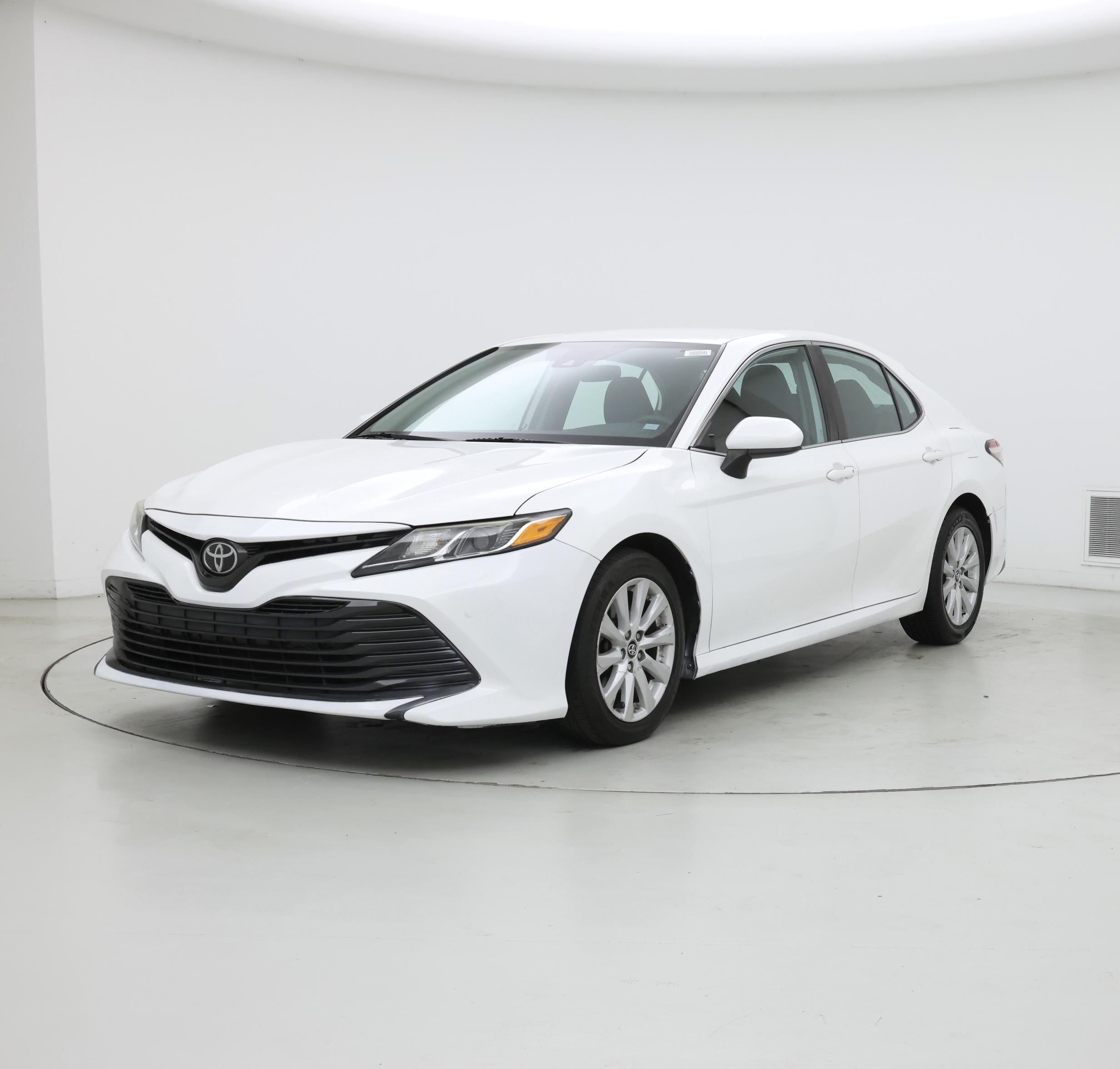 Thumbnail: 2020 Toyota Camry - 4
