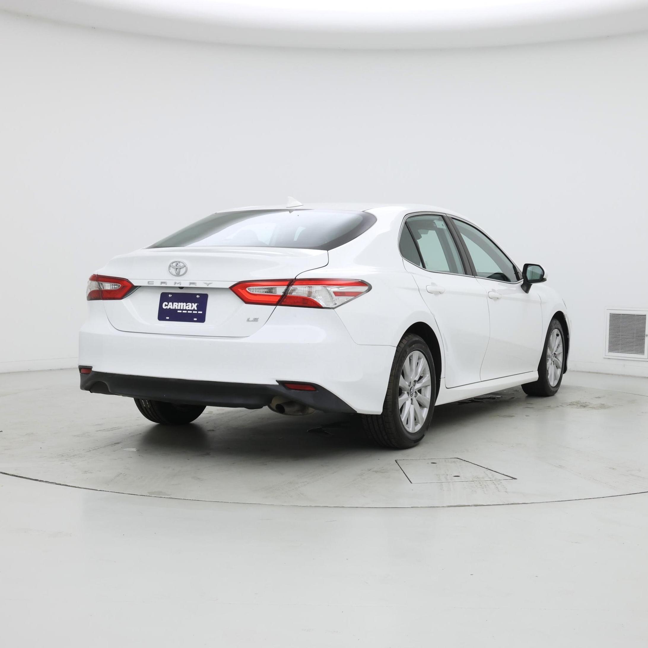 Thumbnail: 2020 Toyota Camry - 8