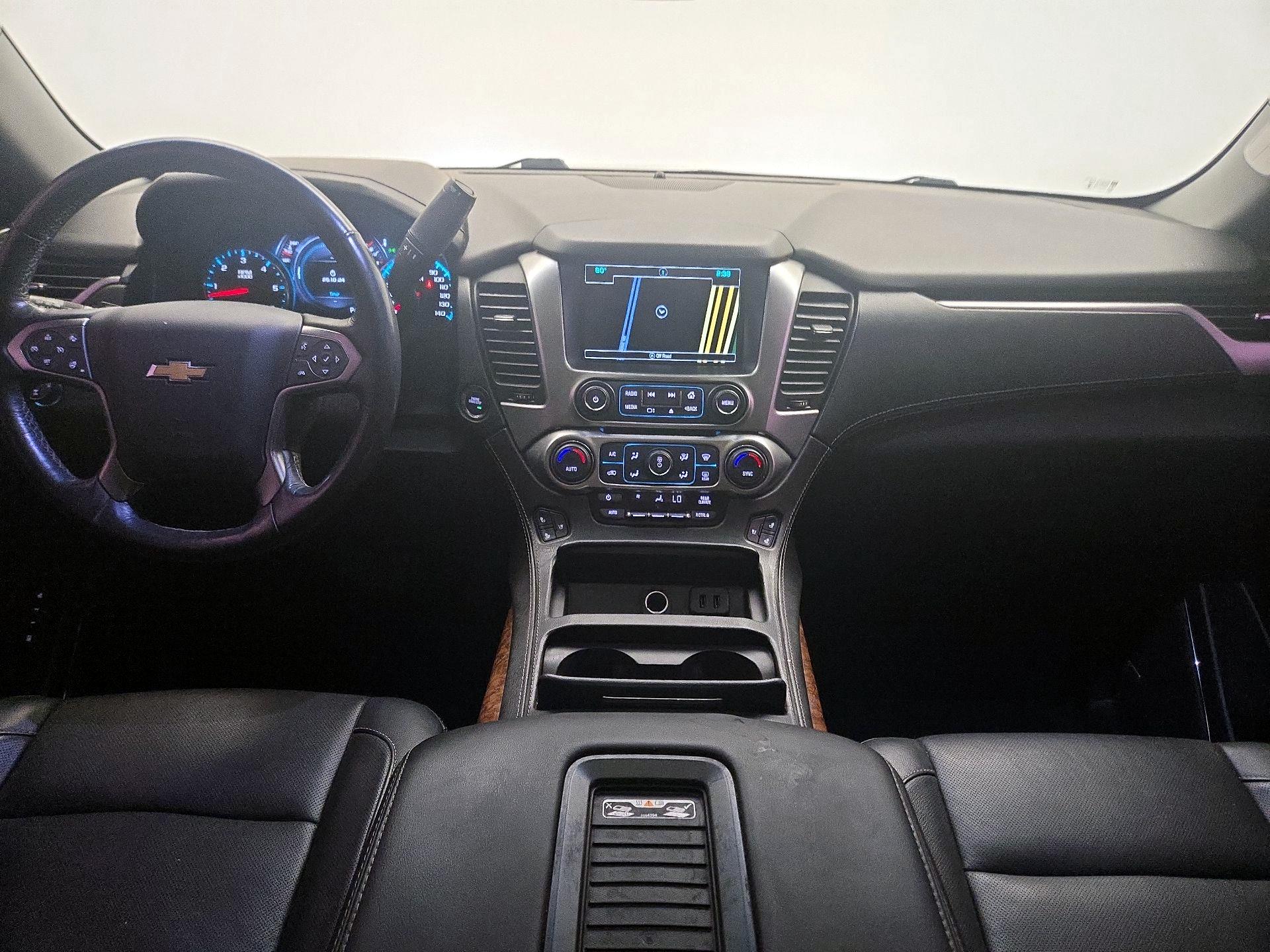 Thumbnail: 2018 Chevrolet Suburban - 9