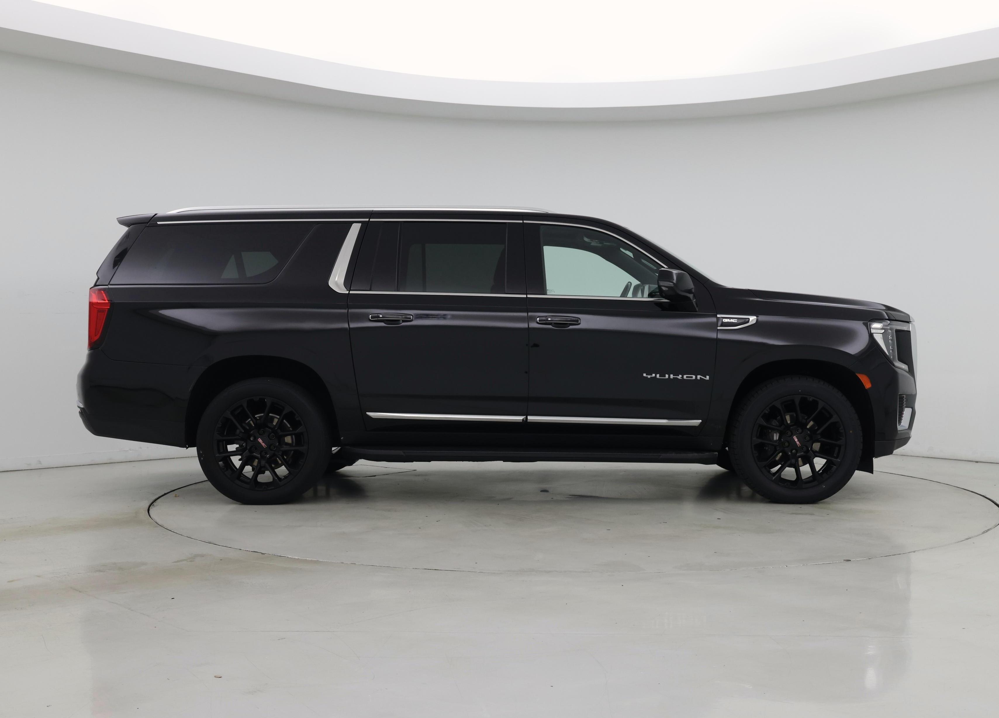 Thumbnail: 2022 GMC Yukon XL - 7