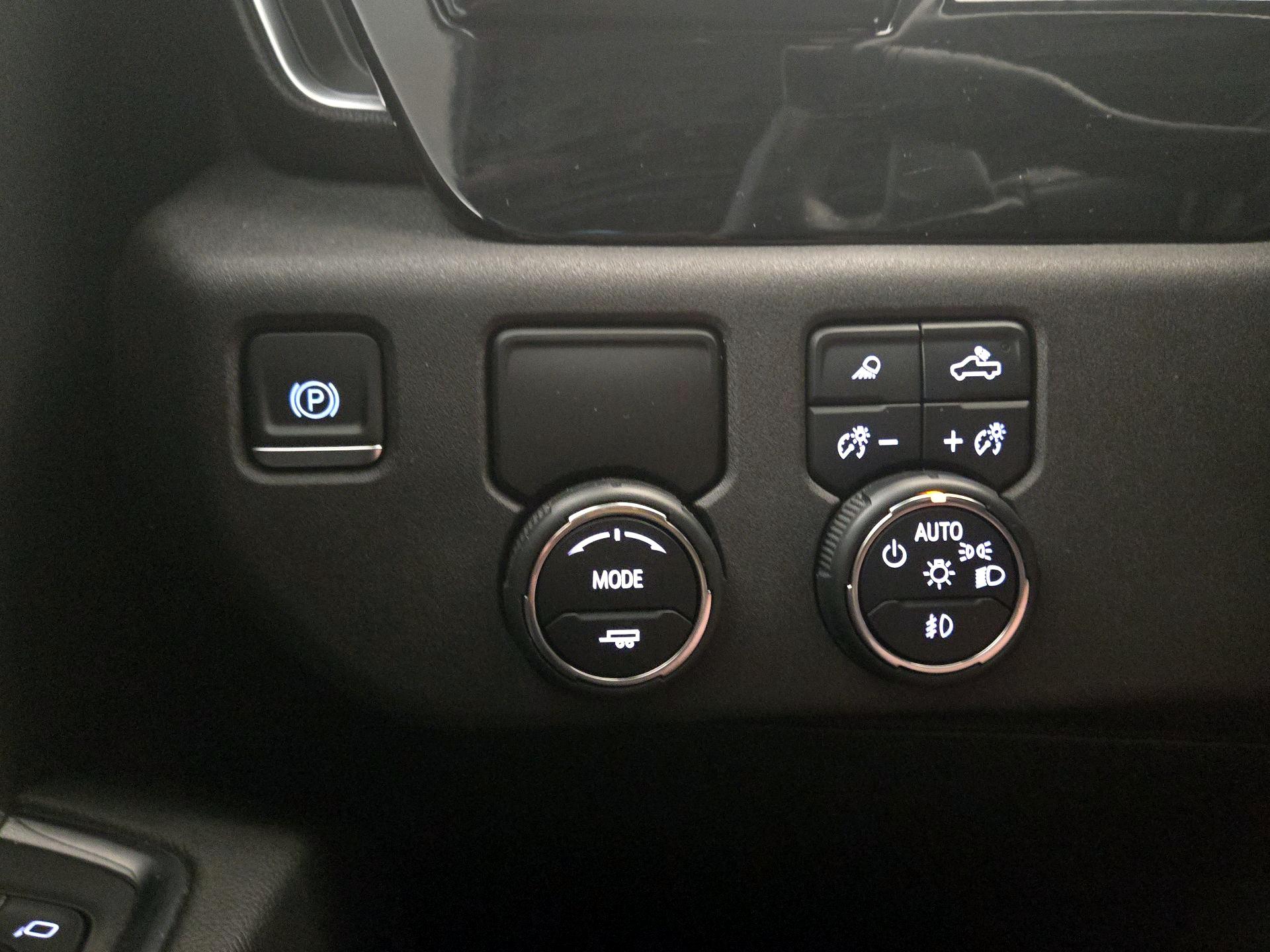 Thumbnail: 2023 Chevrolet Silverado 1500 - 13