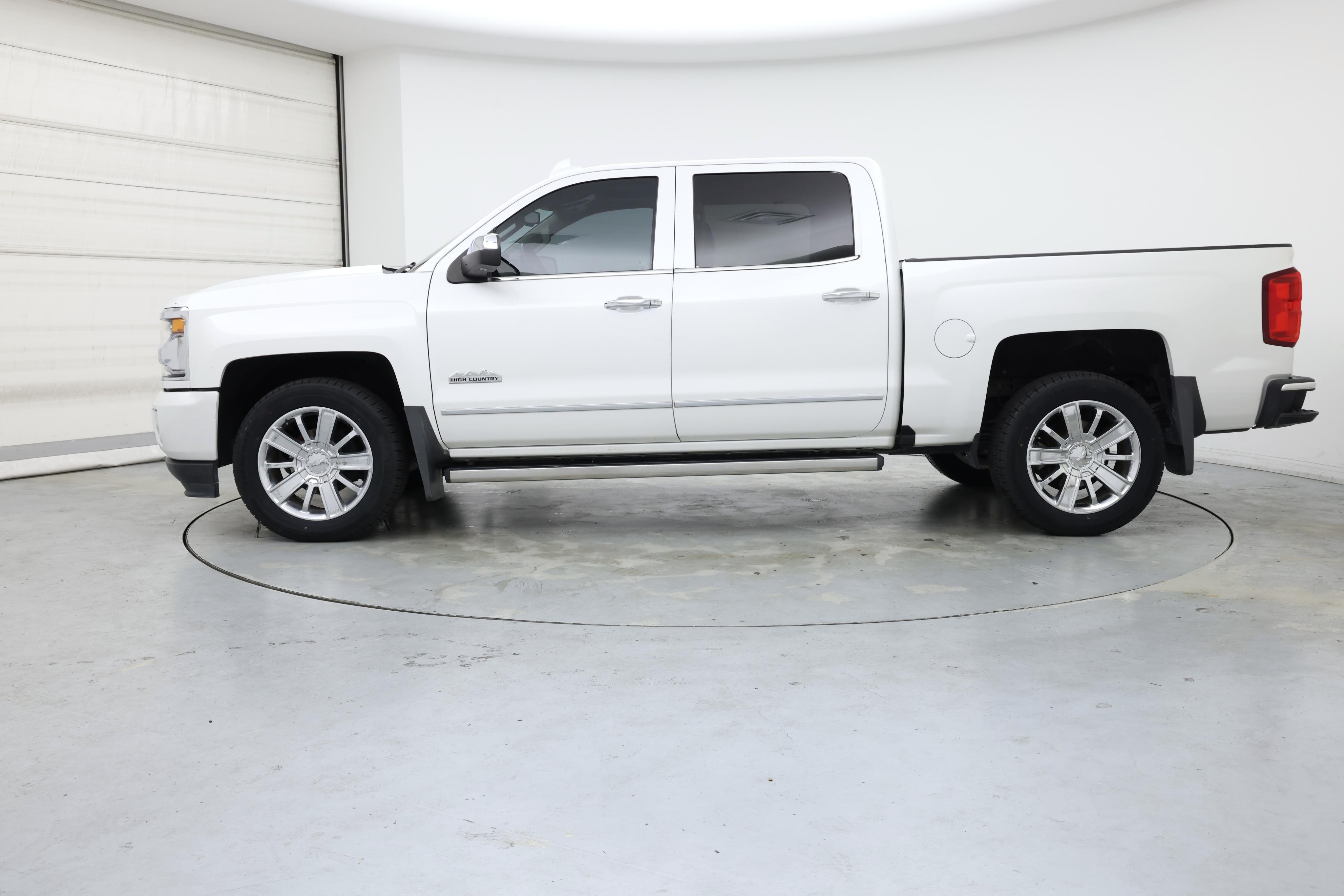 Thumbnail: 2017 Chevrolet Silverado 1500 - 3