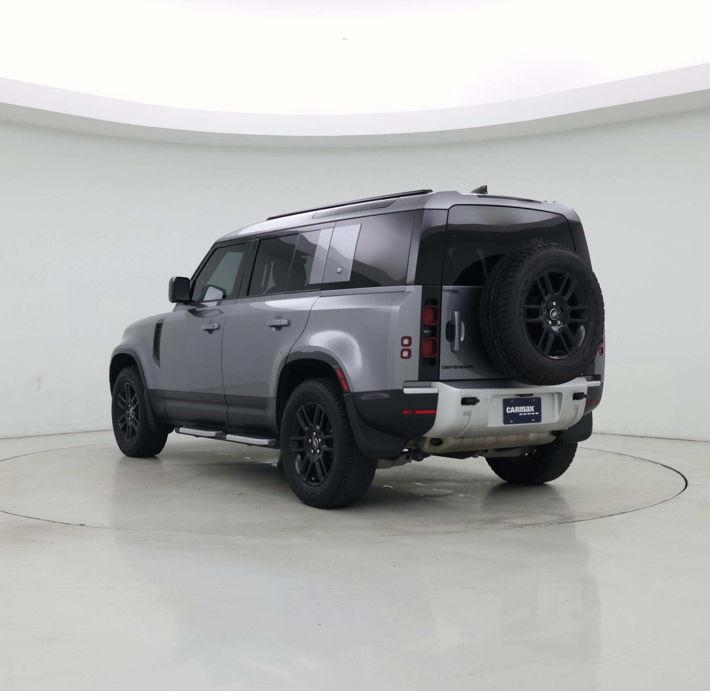 Thumbnail: 2023 Land Rover Defender - 2