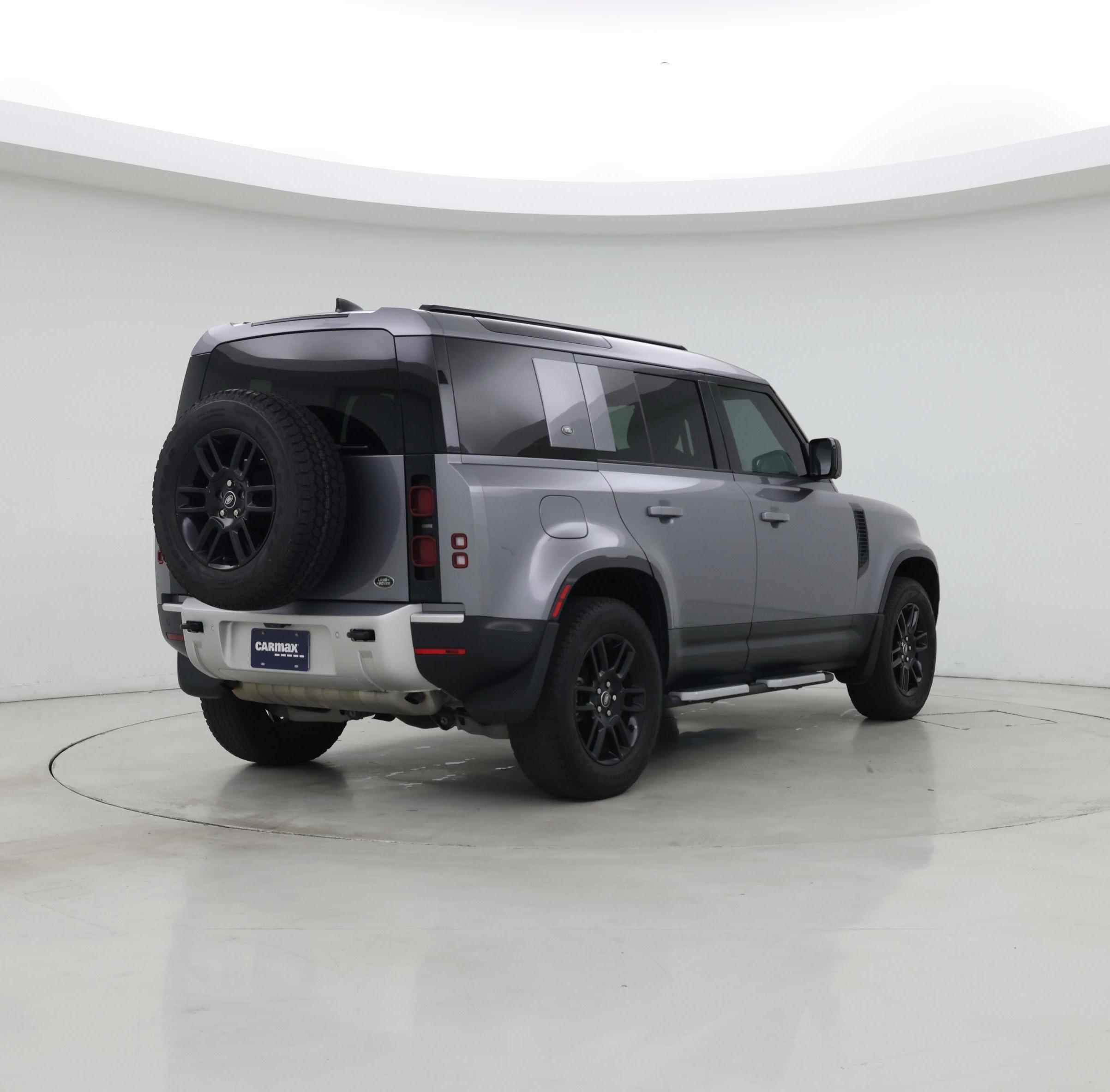 Thumbnail: 2023 Land Rover Defender - 8