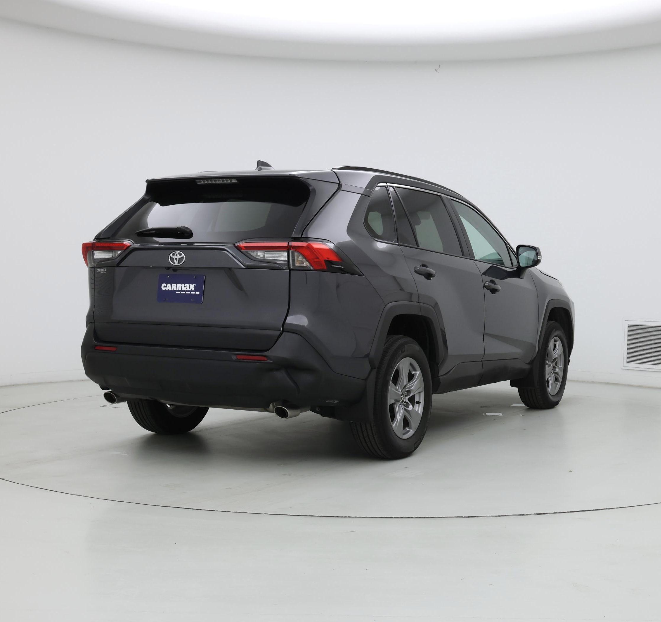 Thumbnail: 2024 Toyota RAV4 - 8