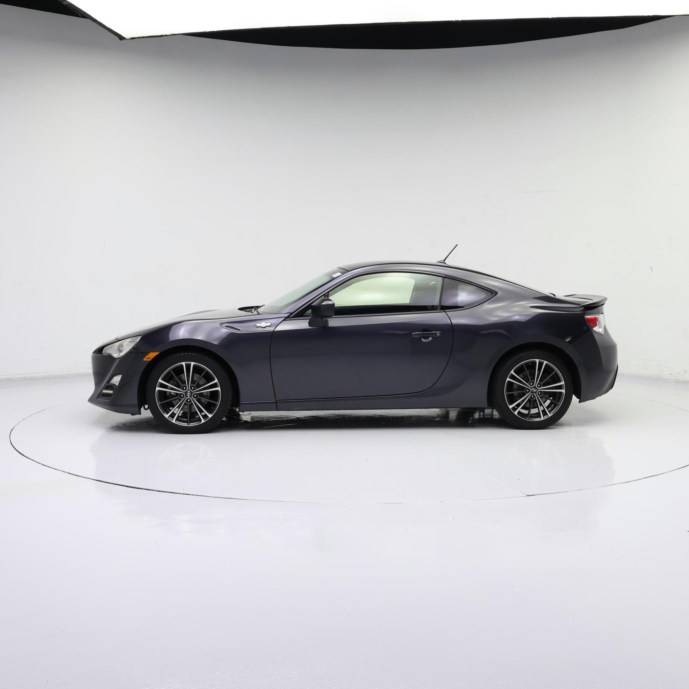 Thumbnail: 2013 Scion FR-S - 3