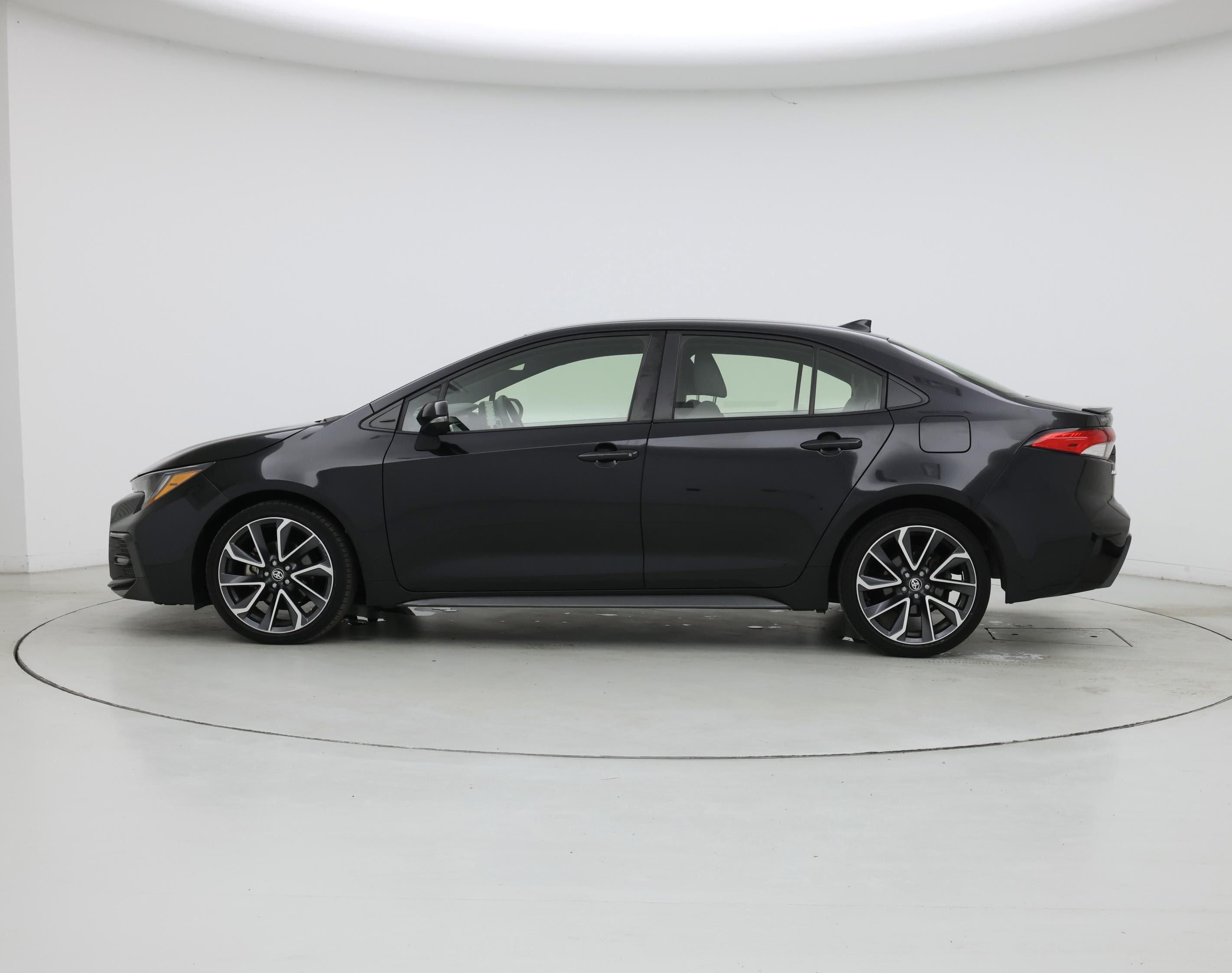 Thumbnail: 2022 Toyota Corolla - 3