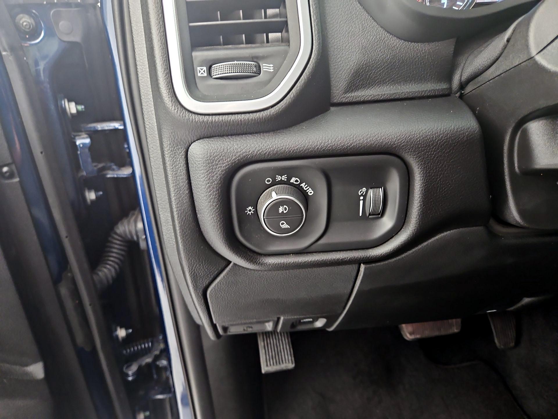 Thumbnail: 2024 RAM 2500 - 13
