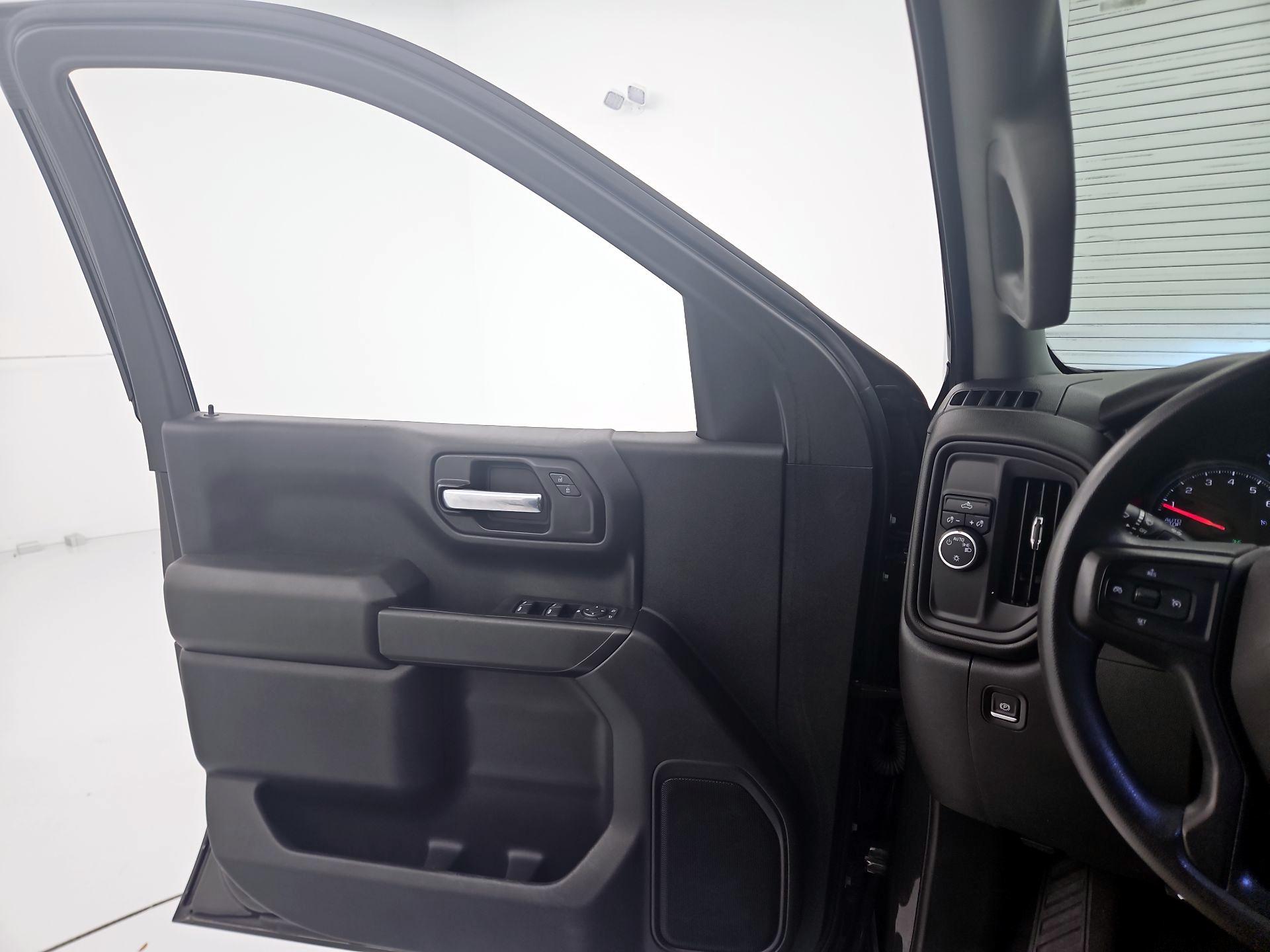 Thumbnail: 2021 Chevrolet Silverado 1500 - 12